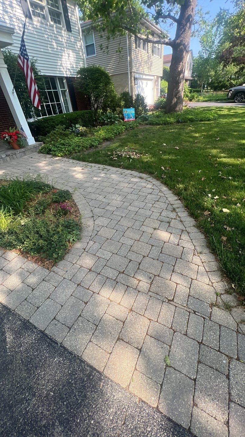Brick paver clean, sand and seal.  using Surebond SB-1300 by Northern Power Washing LLC.