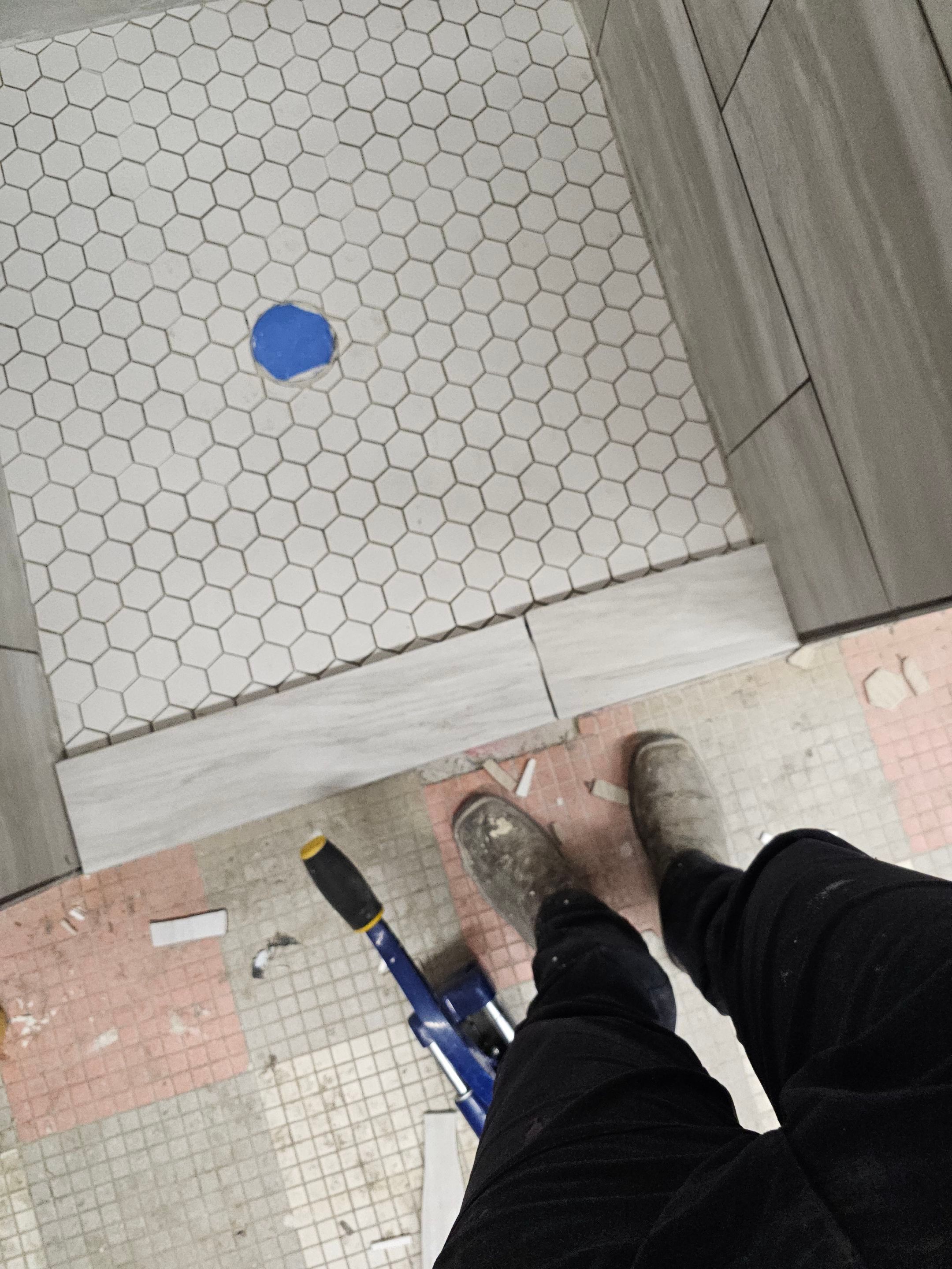 Showers & Storage by EL-GC LLC