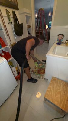 Emergency Water Extraction — Naples, FL