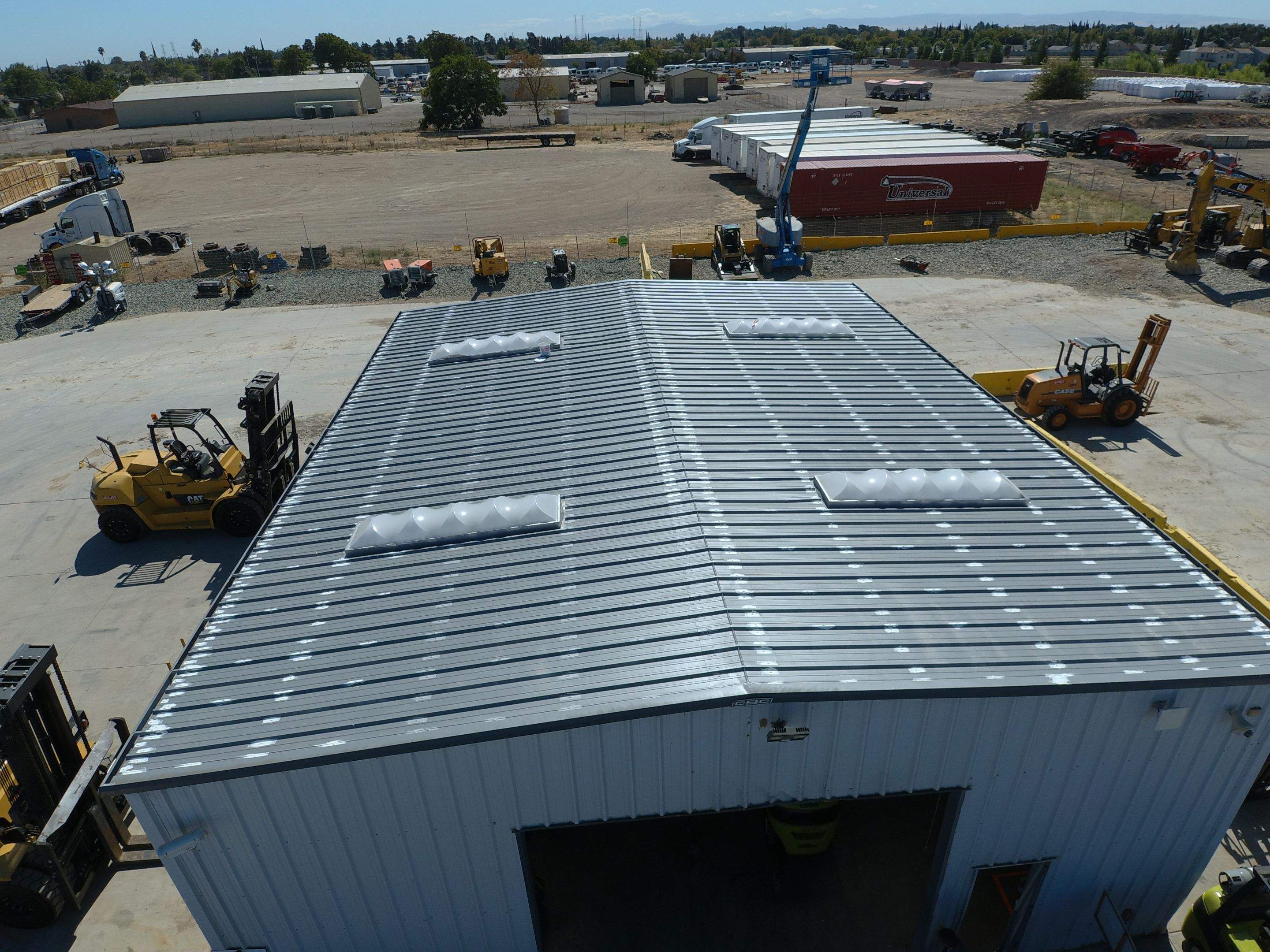 MR Roofing system using Conklin Benchmark/PUMA XL fabric and coating by Straight Edge Roofing Inc