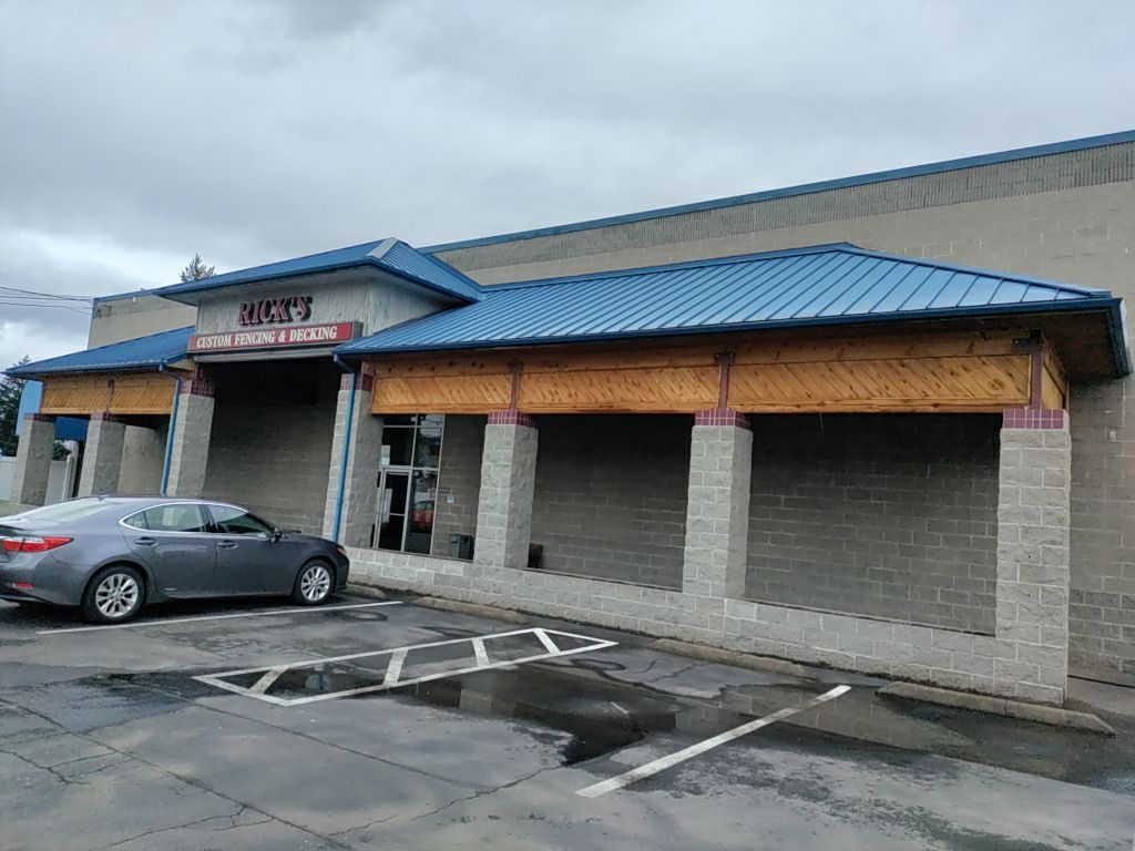 Cedar Siding Restoration using Sharkskin Brightener by Paul Schopp