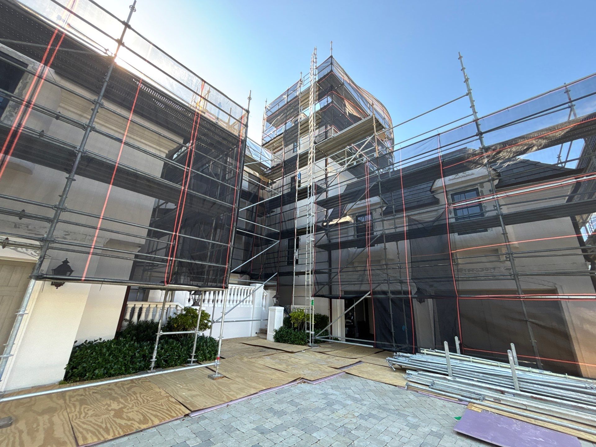 Gutter Installation using Half Round Seamless Gutters in Tampa FL by Gutter Professors