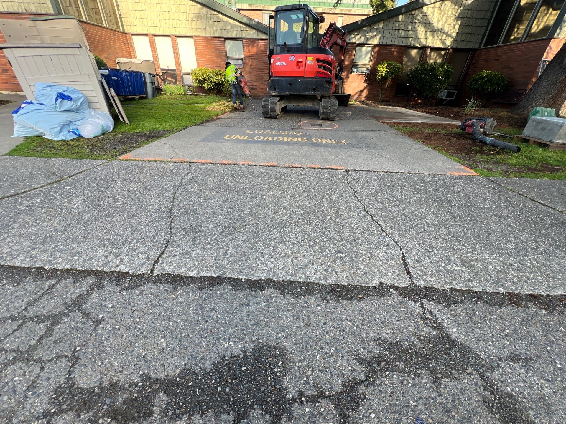 Concrete Driveway Repair | Seattle  by Jireh Asphalt & Concrete Inc 