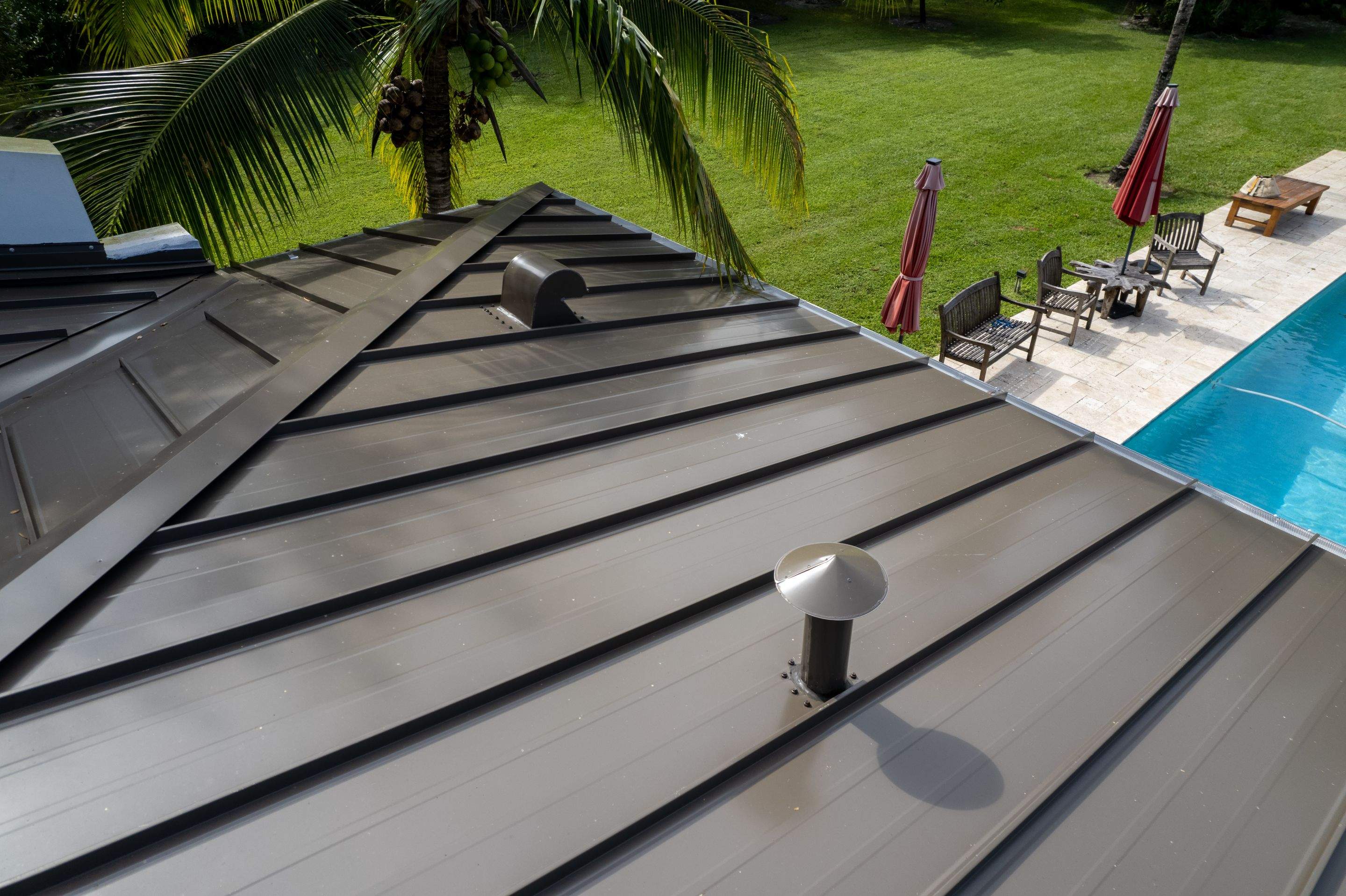 Metal Roof - Galvalume - Medium Bronze by Istueta Roofing