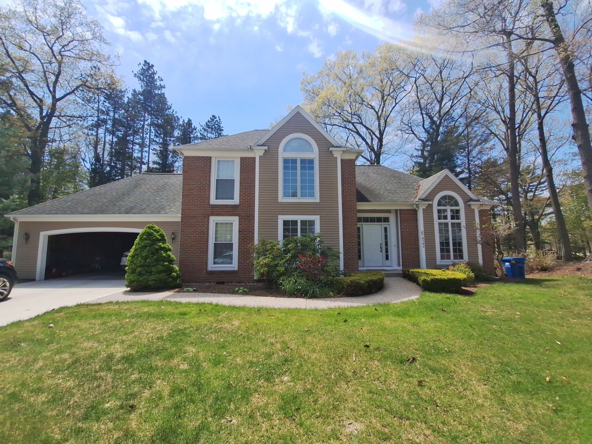 Exterior House Painting in Spring Lake, MI by Gordon Painting