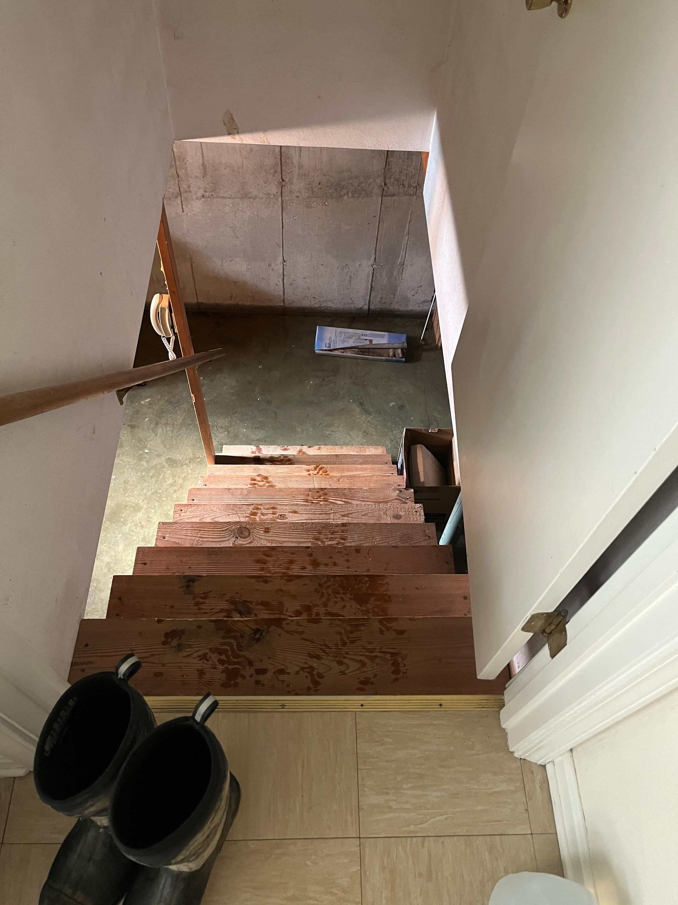 Emergency Service Sump Pump Damage by ANR Restoration