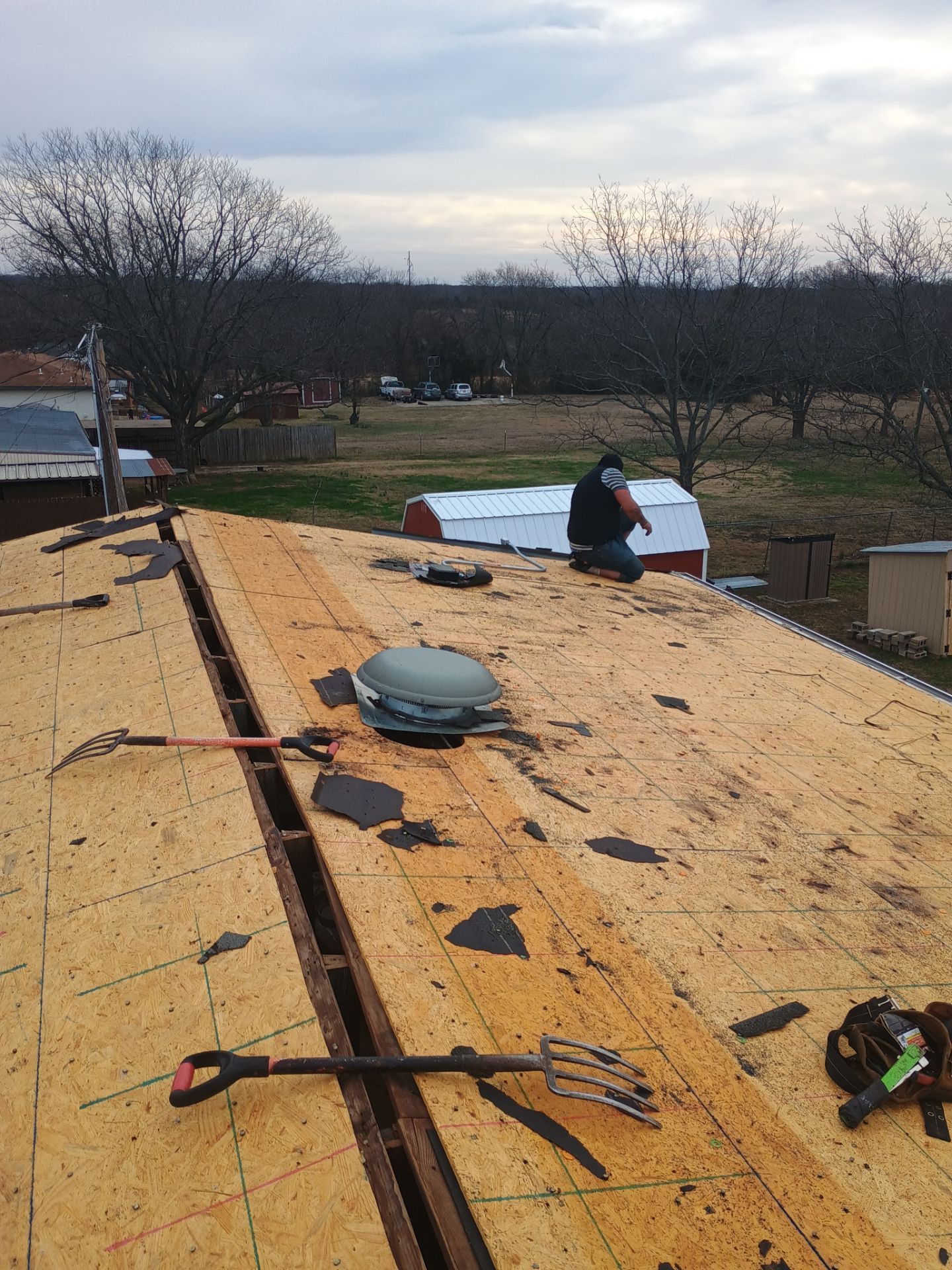 Residential Roof Replacement and Solar Detach and Reset in Ardmore by BANA Roofing and Solar Supply
