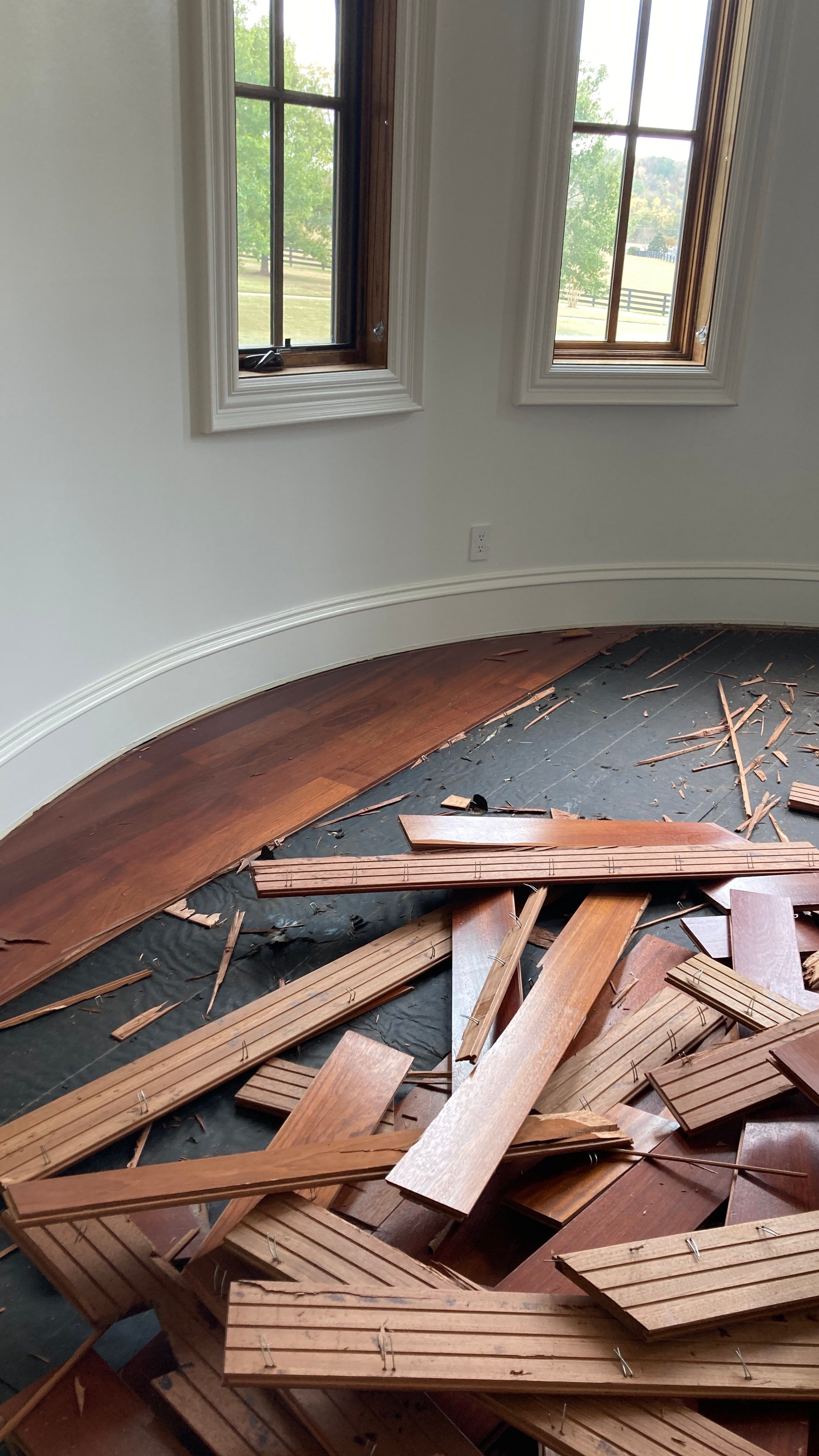 Tile Floors by Footprints Floors of Nashville