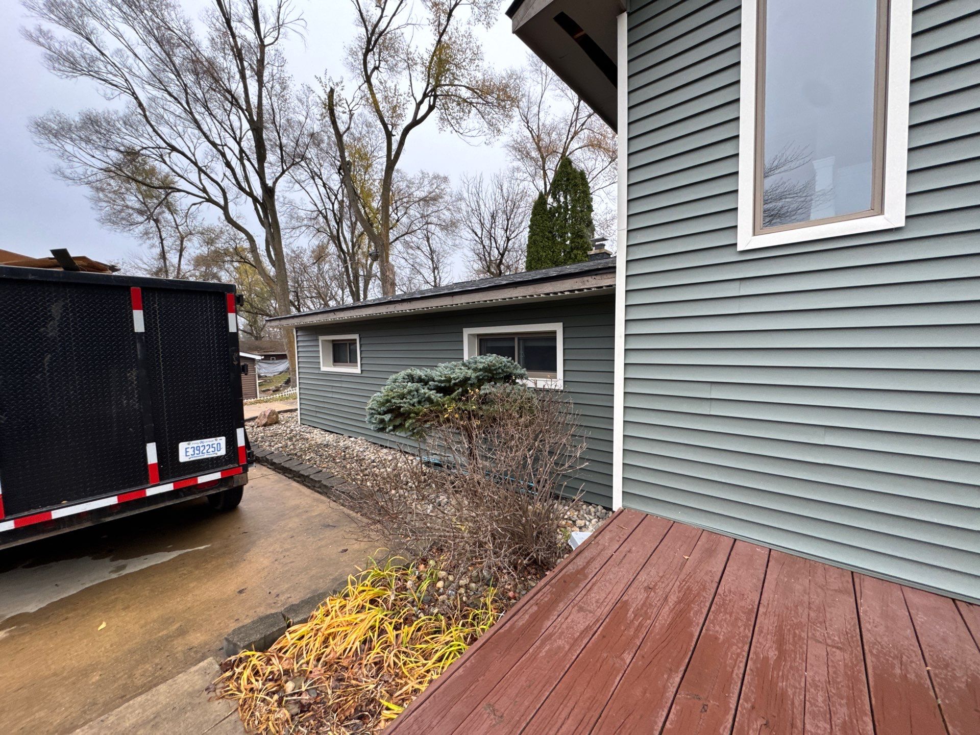 Siding Replacement using Alside Charter Oak D4.5" by 180 Contractors