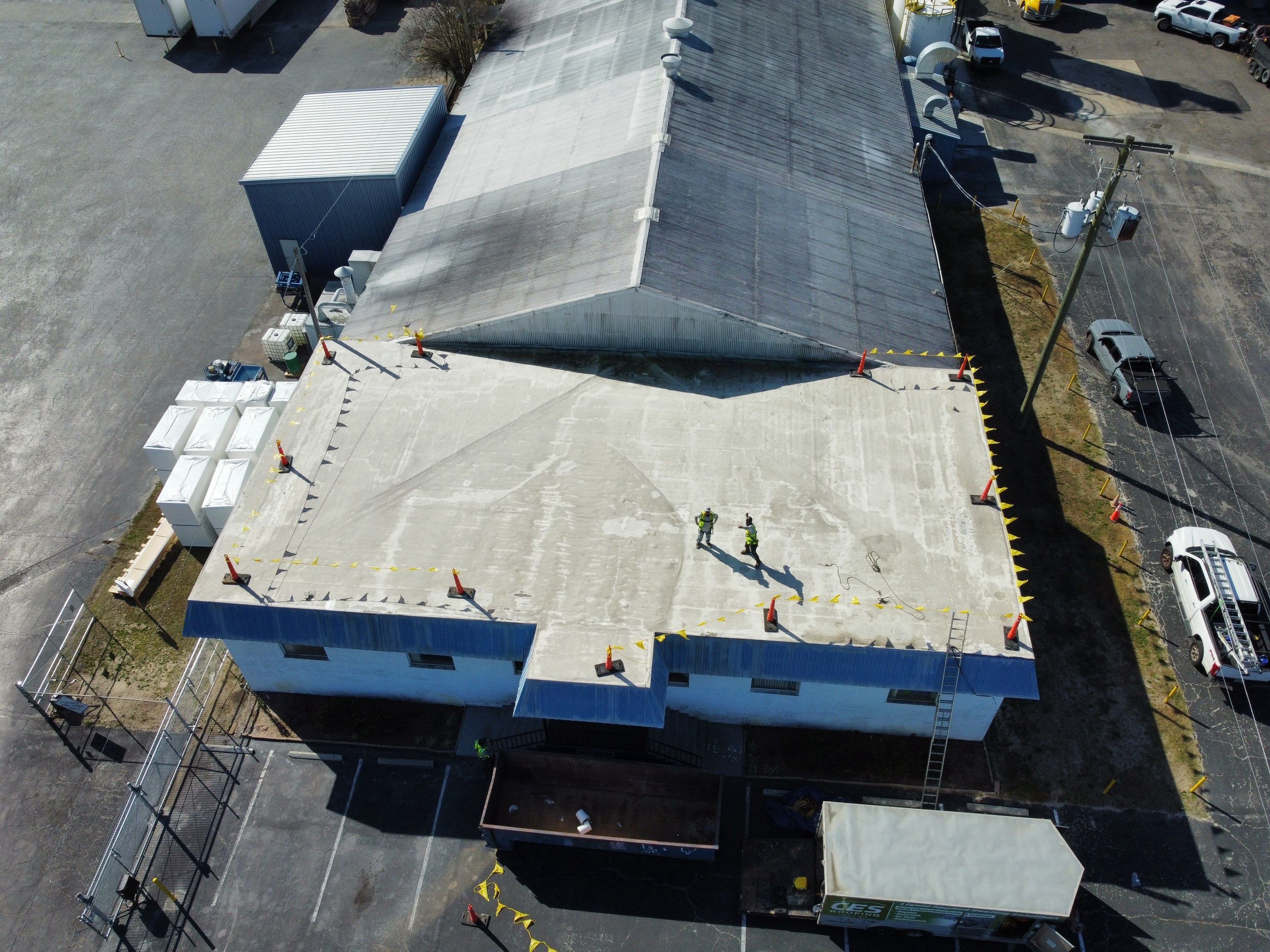 Seamless SPF Roof Installation for Bartow Commercial Office by CES Roofing