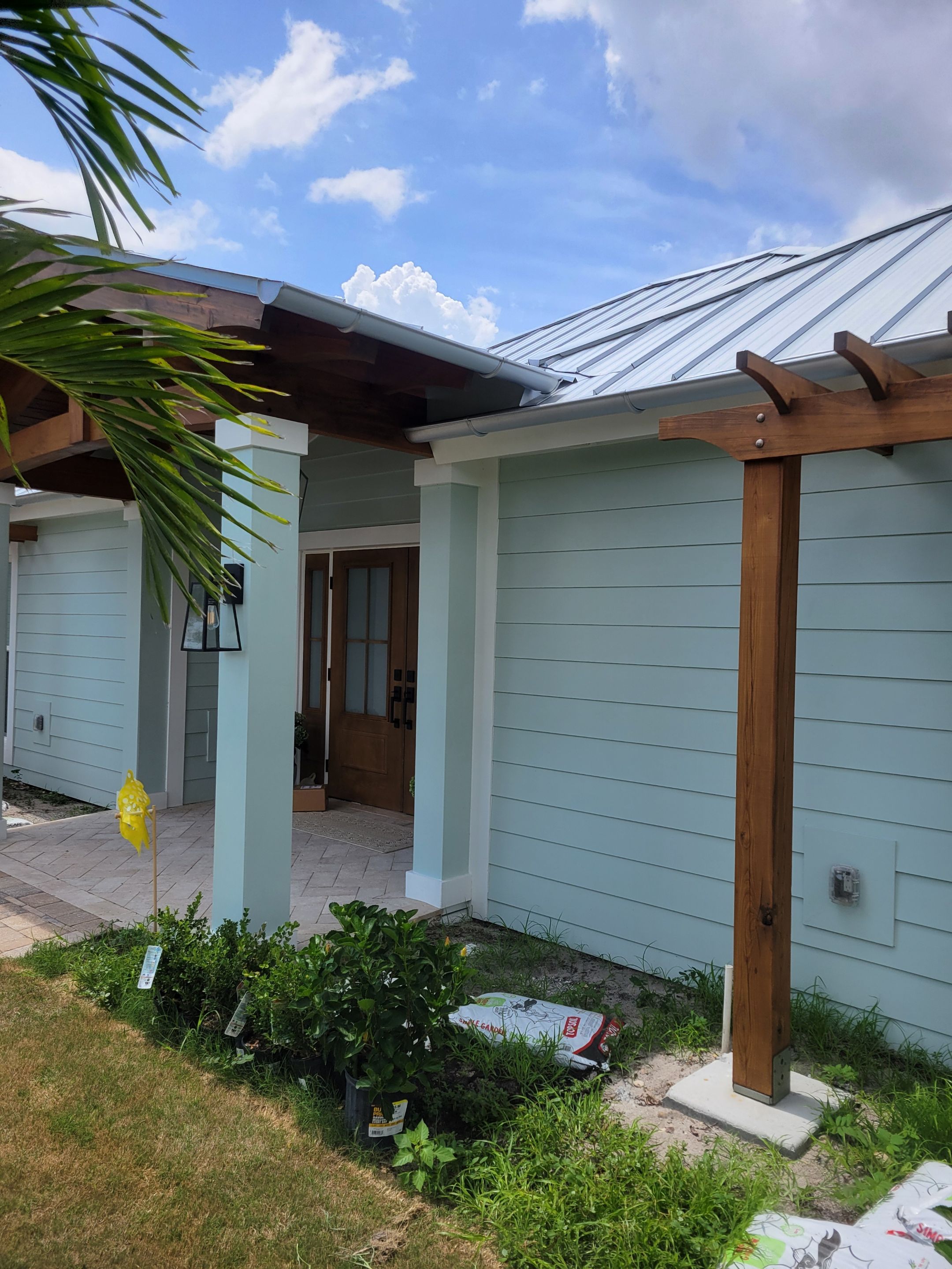 Half-Round Aluminum Gutters in Fort Myers FL by Gutter Professors