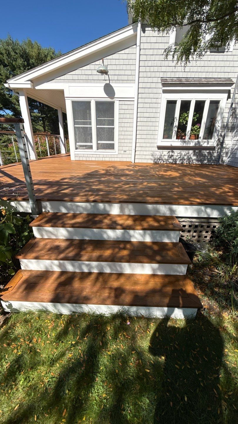 Project in Rockport by NORTH ATLANTIC PAINTING COMPANY 