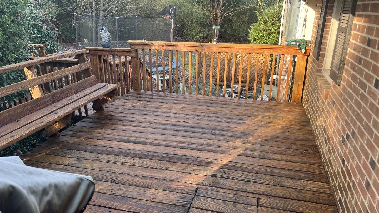 Weathered Deck using Wood Sealant by DuraSeal