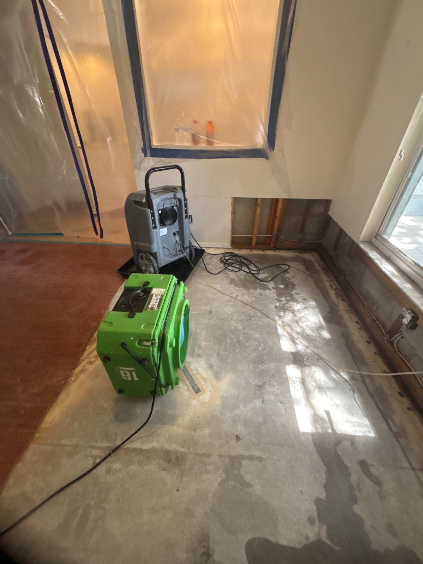Water Damage Inspection In Bradenton Florida by Ampm Restoration Services