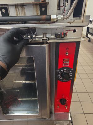 Commercial Kitchen Equipment Repair and Oven Component Replacement in Orlando
