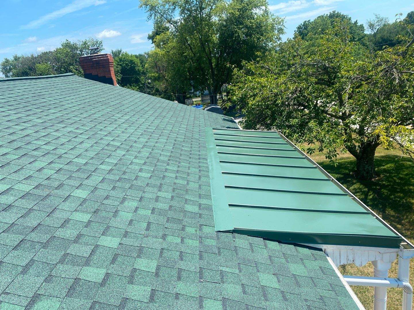 Residential Roofing Installation using  CertainTeed  Landmark Lifetime Architectural Shingles, Metal Roof & Durolast Membrane by Roof Right Inc