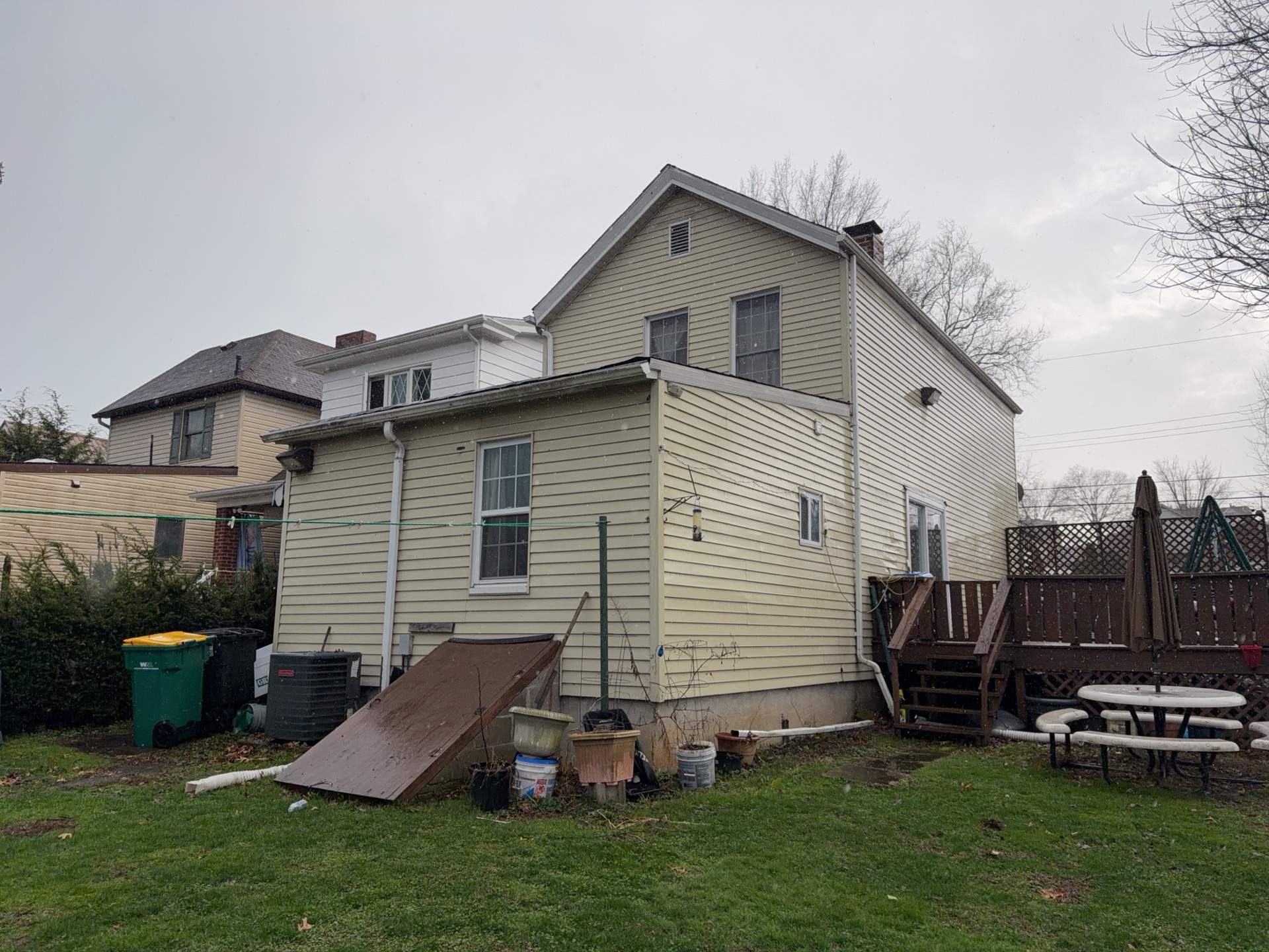 Beautiful Vinyl Siding Renovation in Clairton by Ideal Siding Pittsburgh