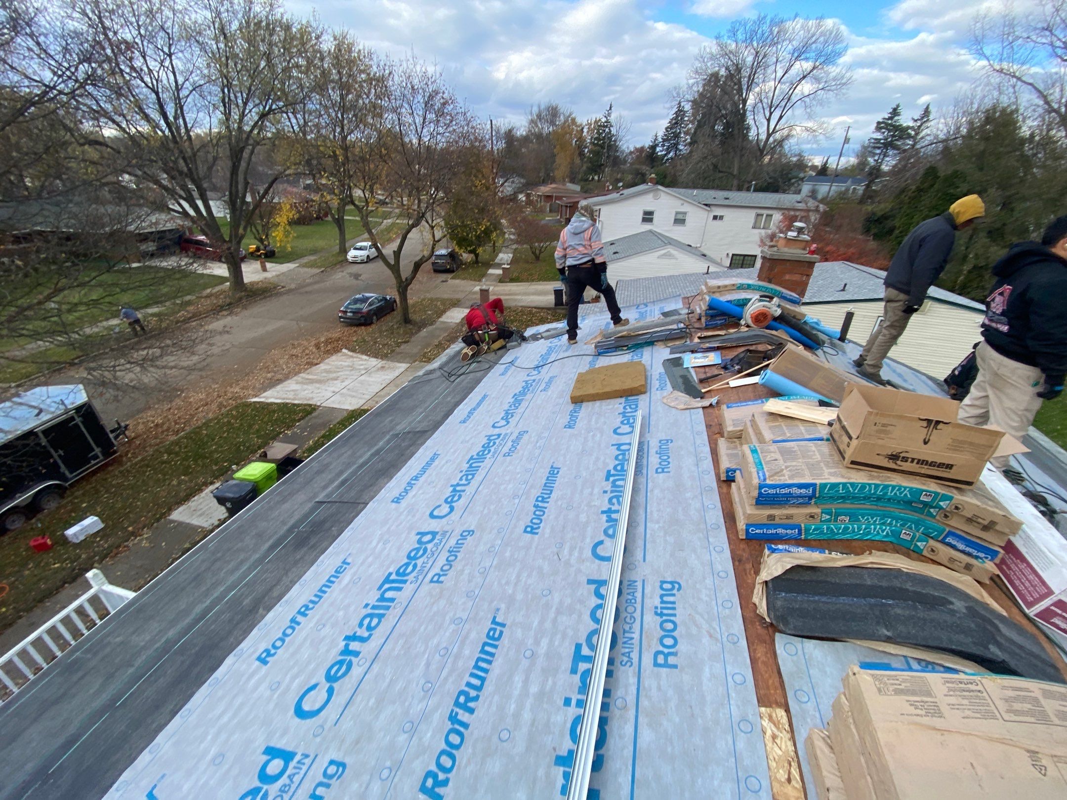 Roof Replacement using CertainTeed Landmark by 180 Contractors