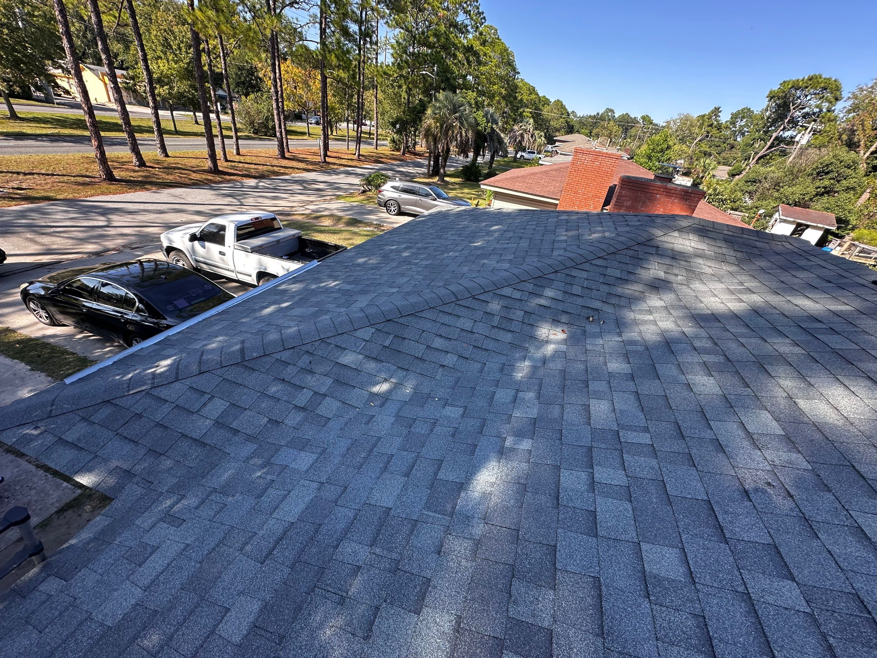 Residential Roofing Installation using Owens Corning Oakridge Estate Grey by Talya Roofing