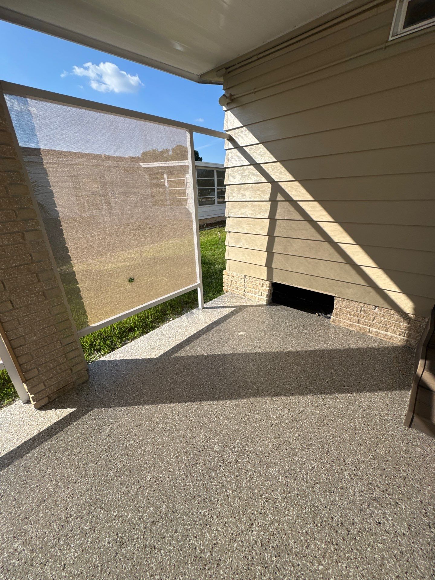 Plant City, FL Driveway Concrete Coating by Performance Floors & Coating