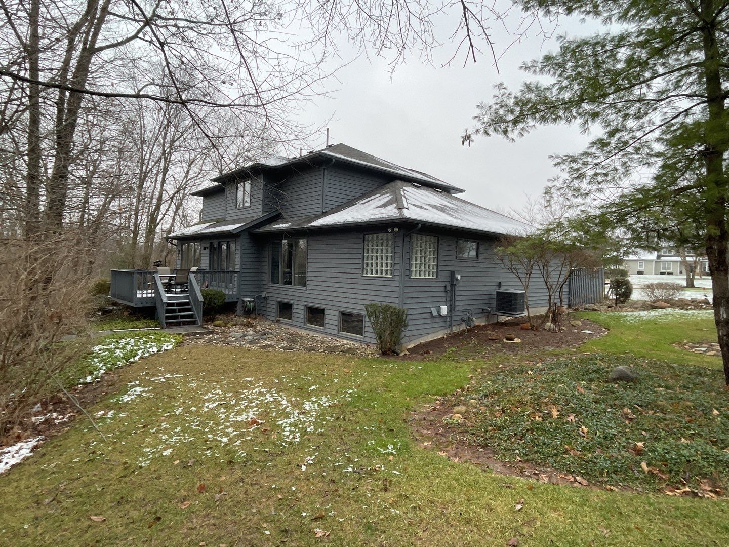 EDCO Arrowline Slate Metal Shingle Roof in Fort Wayne, Indiana by 4Ever Metal Roofing