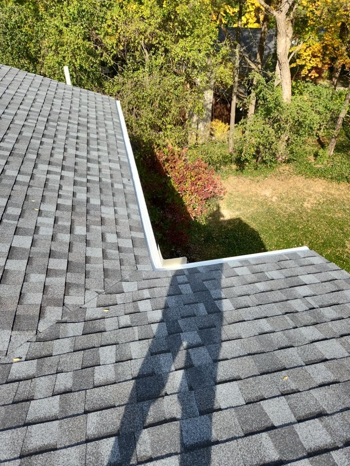 Roof Replacement using CertainTeed Landmark by 180 Contractors
