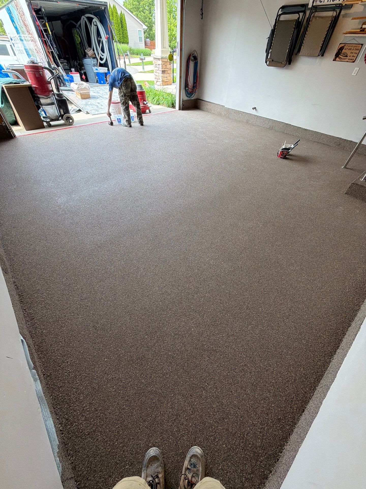 Garnet Polyaspartic Flake Garage Floor Installation in Zeeland by Gordon Painting