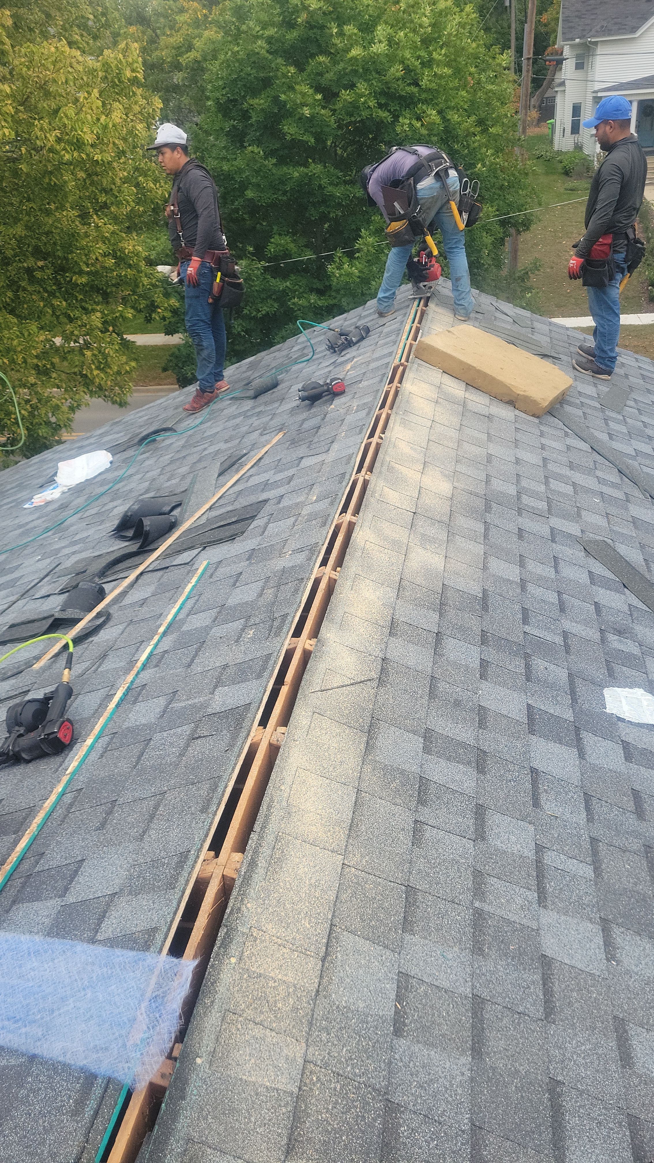 Roof Replacement using CertainTeed Northgate by 180 Contractors