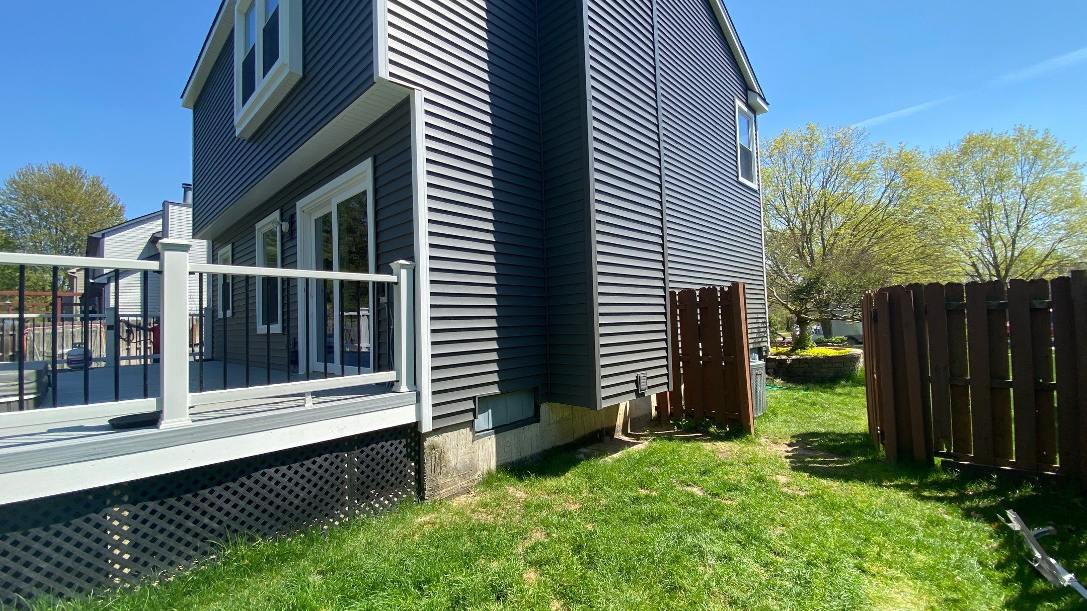 Siding Replacement using CertainTeed Restoration Classis D4 by 180 Contractors