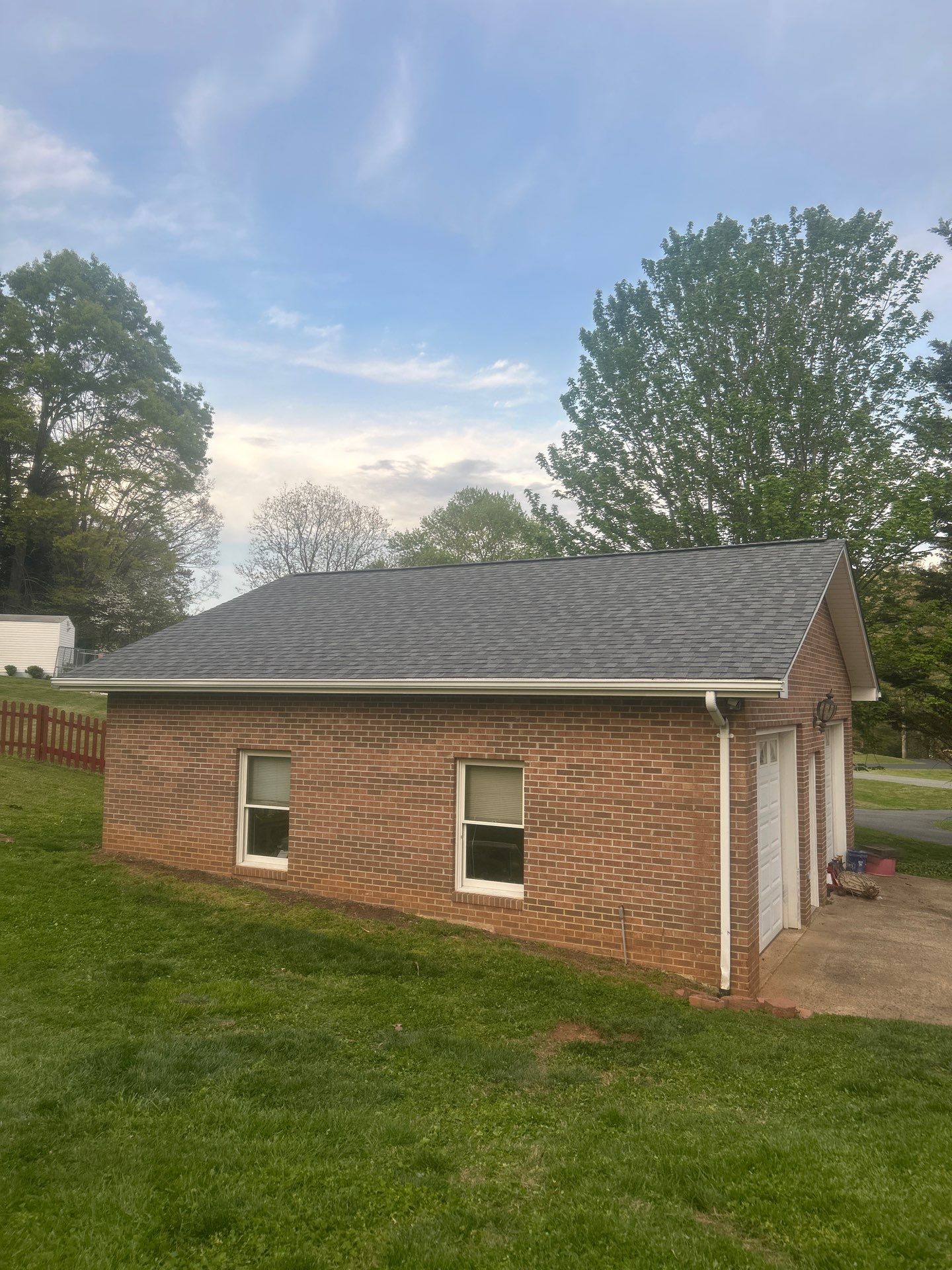 CertainTeed Landmark Pewter by Smithrock Roofing