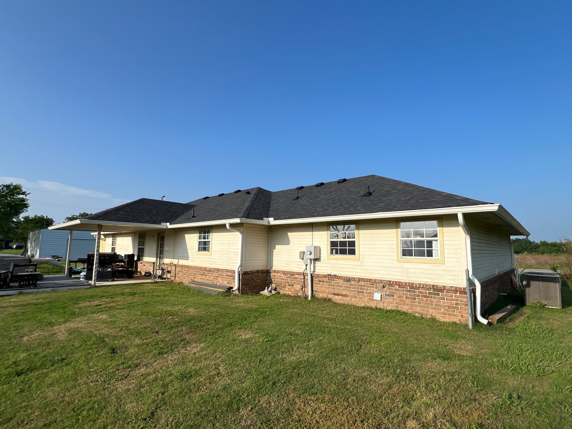 Roof replacement in Panama, OK by In & Out Construction & Remodeling, LLC