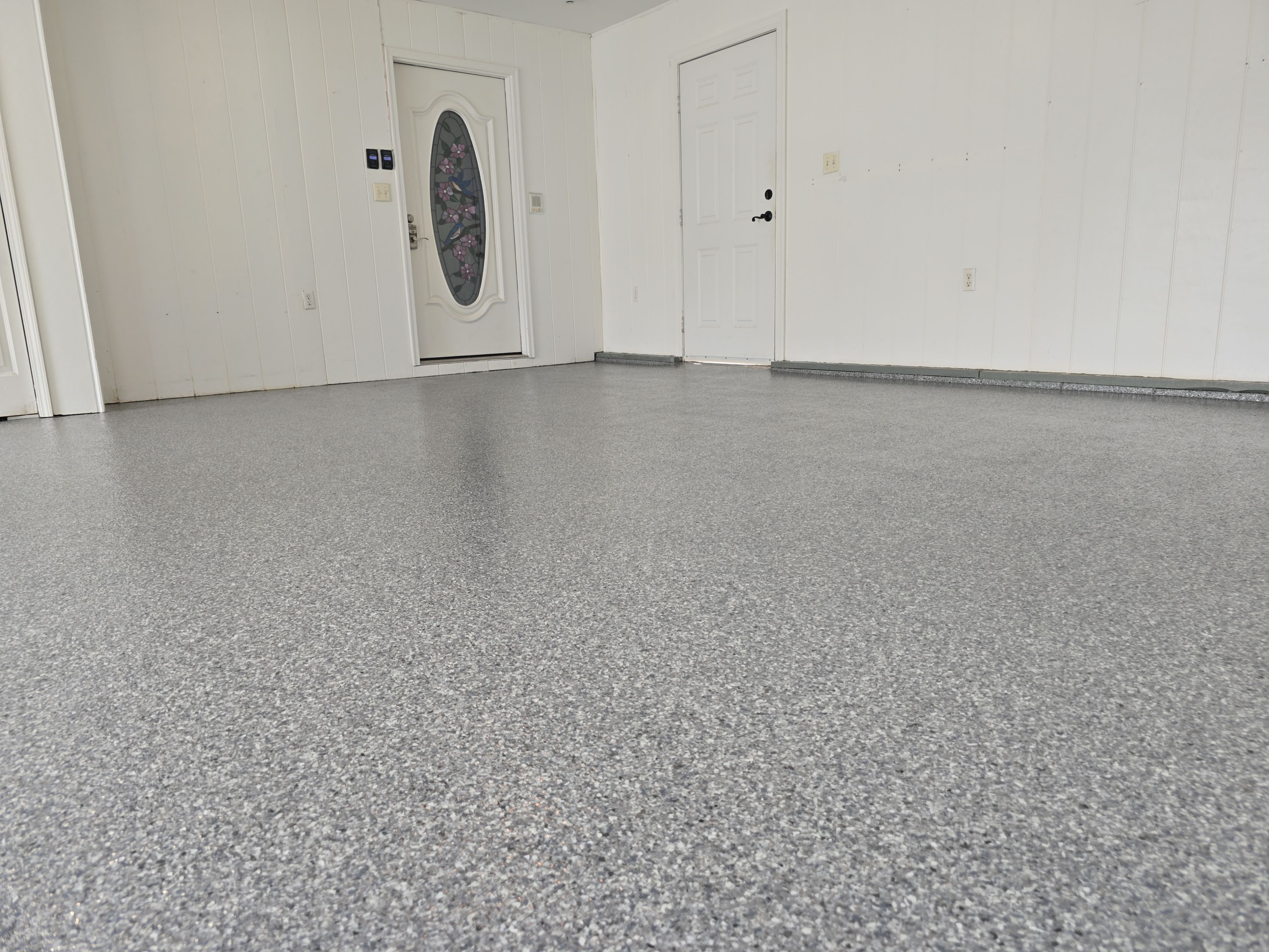 DIY Out - Beautiful Flake In! by Elite Floor Solutions