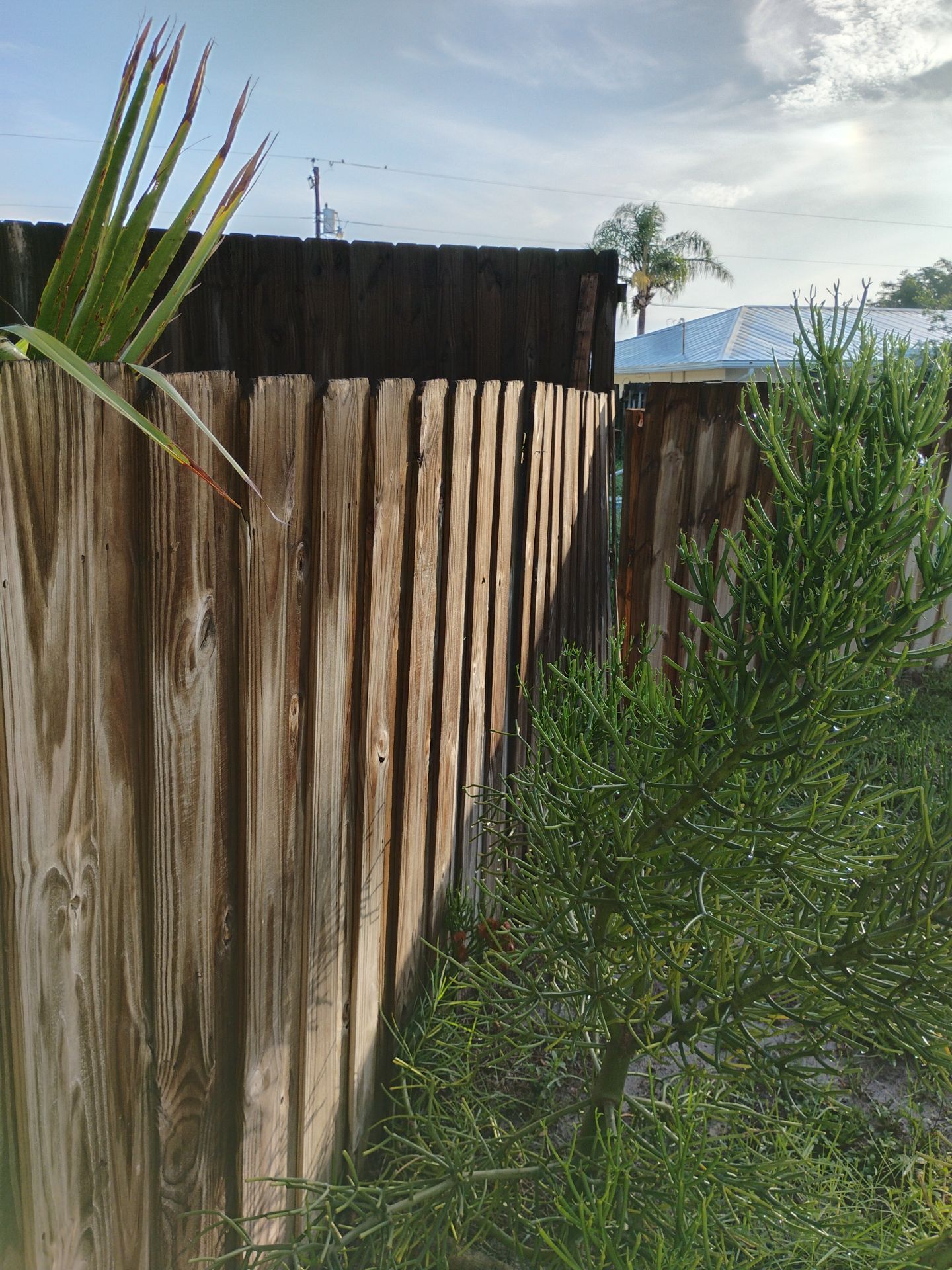 4844 Marigold by H&Y Fence