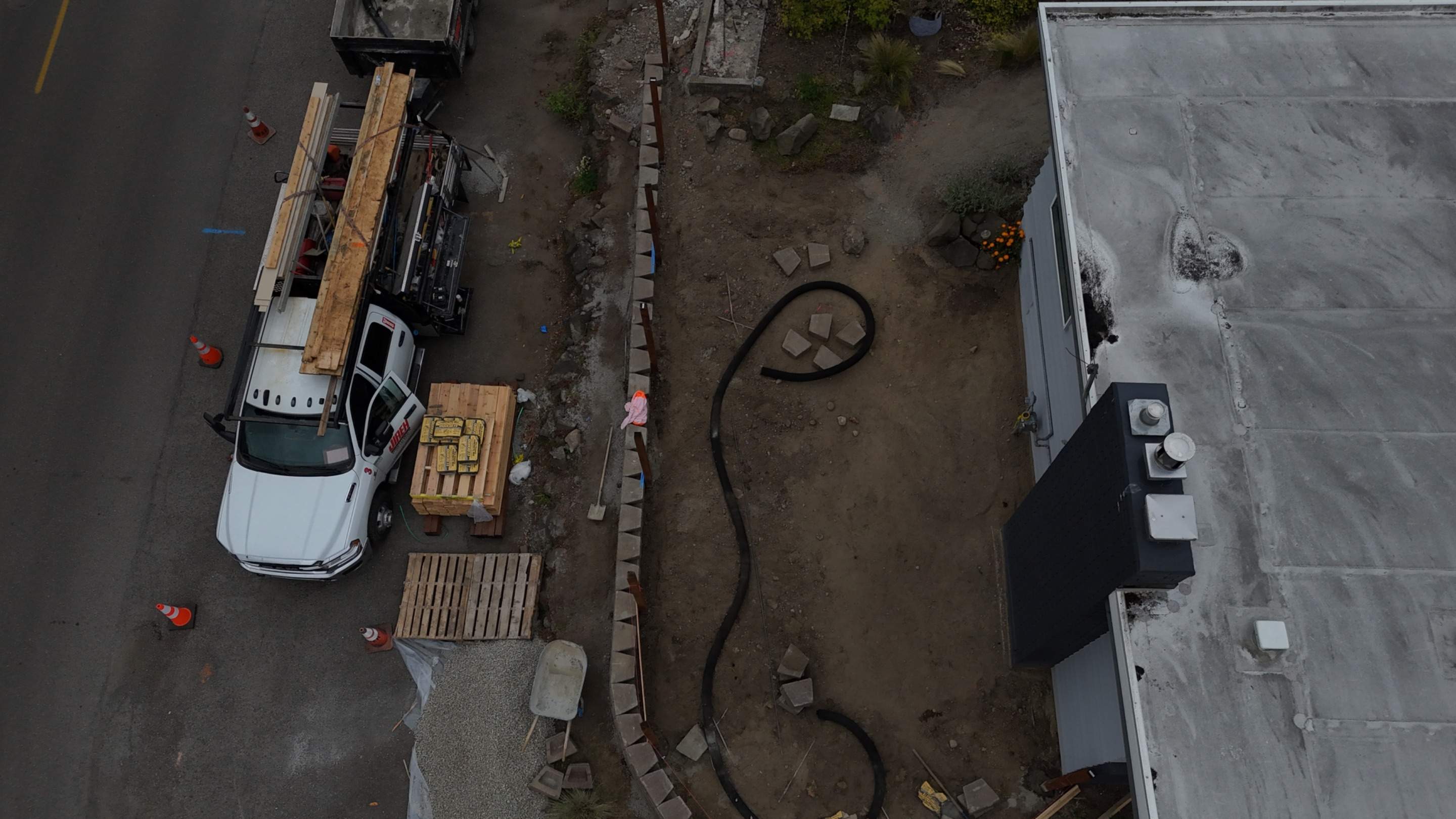 Retaining Wall & Fence Installation  by Jireh Asphalt & Concrete Inc 