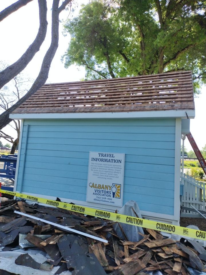 Cedar Shake Install using #1 Blue Label Cedar Shingles for the Albany Visitors Association  by Orezona Building & Roofing Company, Inc.