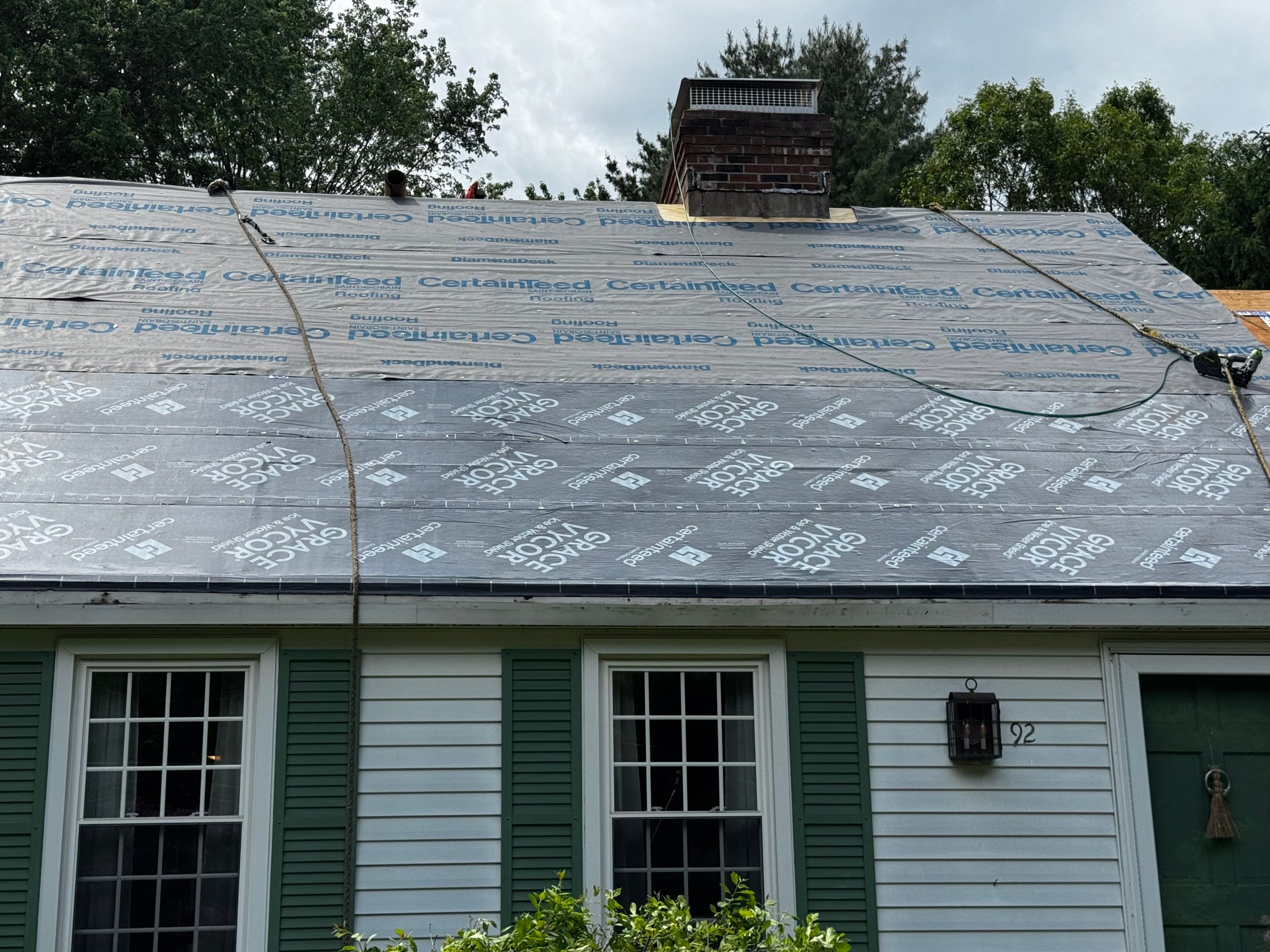 Manchester, CT new roof by DiGiorgi Roofing & Siding INC! by DiGiorgi Roofing and Siding Inc