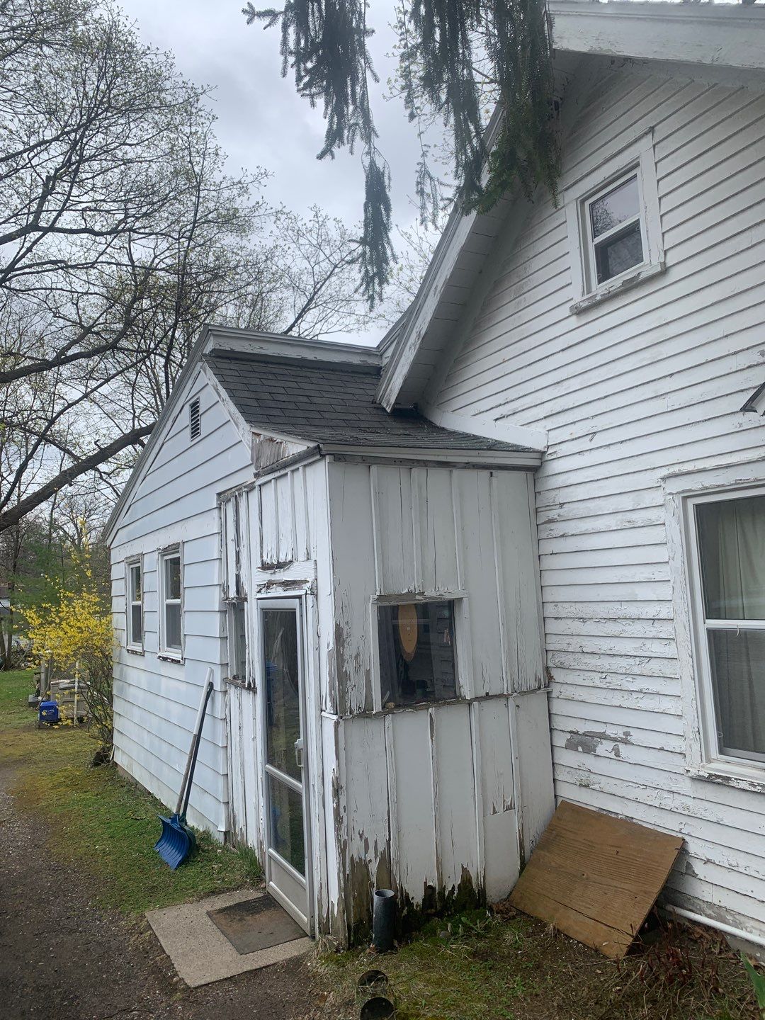 Roof Replacement using CertainTeed Landmark by 180 Contractors