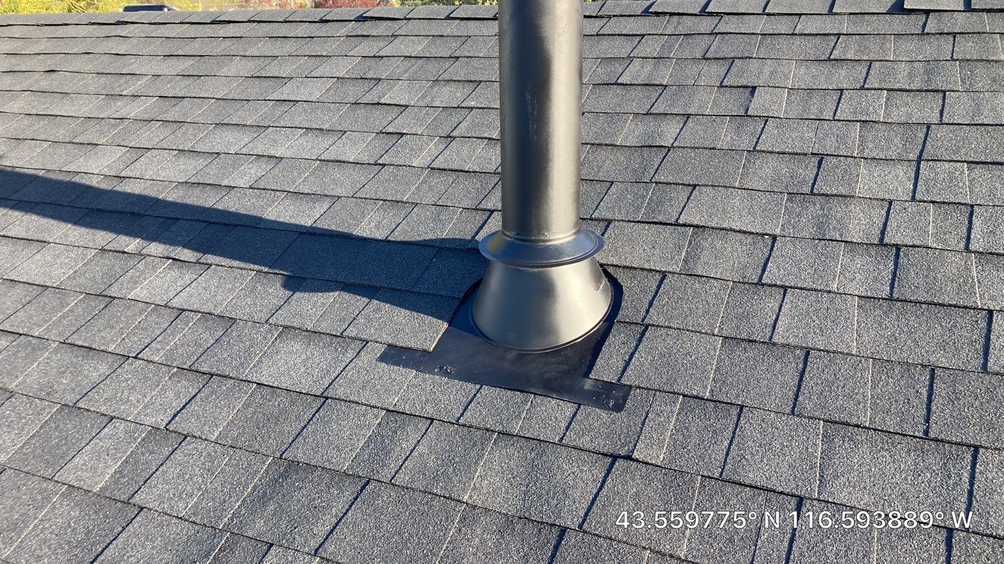 Nampa Idaho Single Level Residential Roofing Installation using Owens Corning by ID Roofing LLC