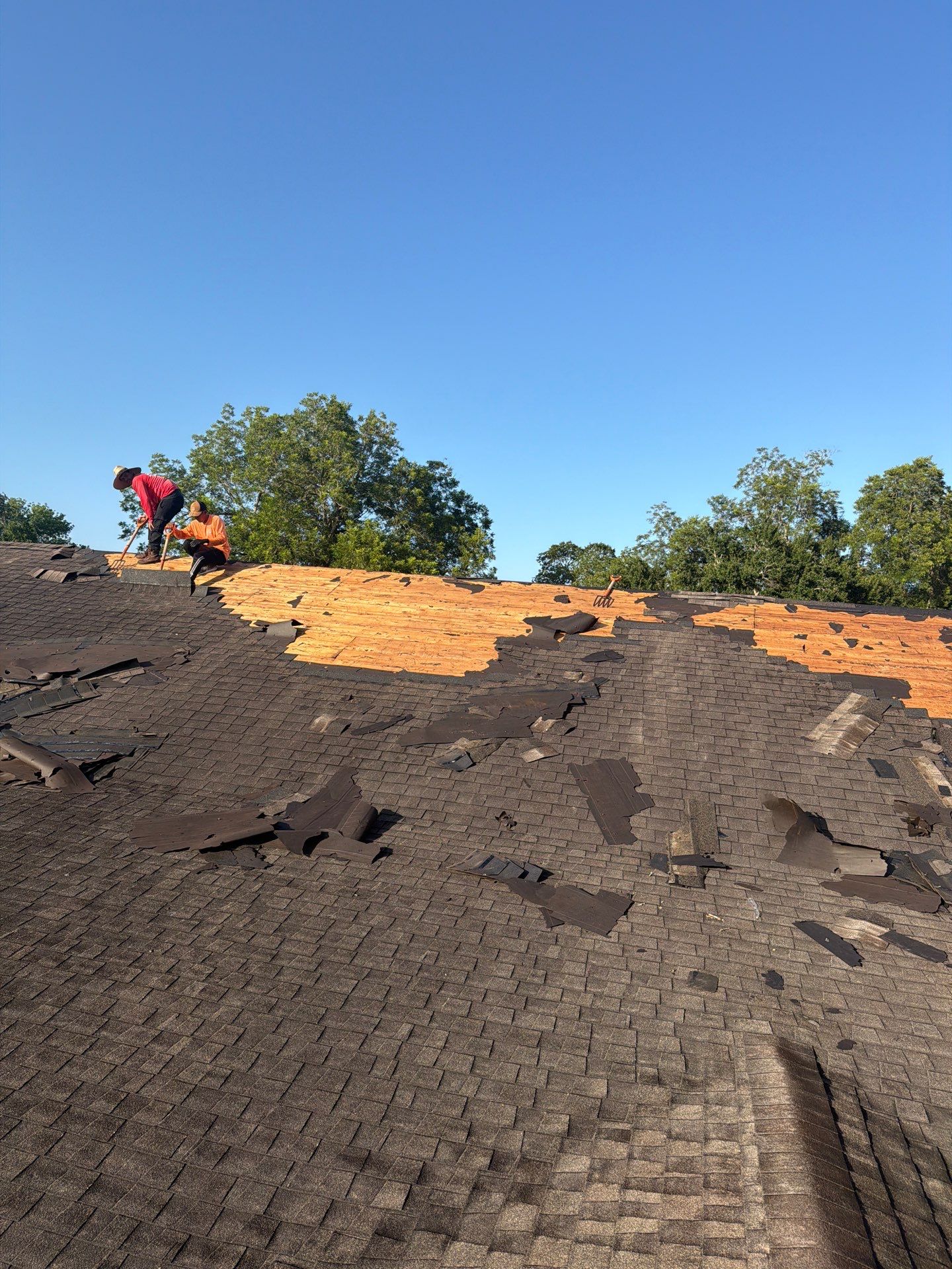 Roof Replacement in Sweeny TX by Roof Repair Company