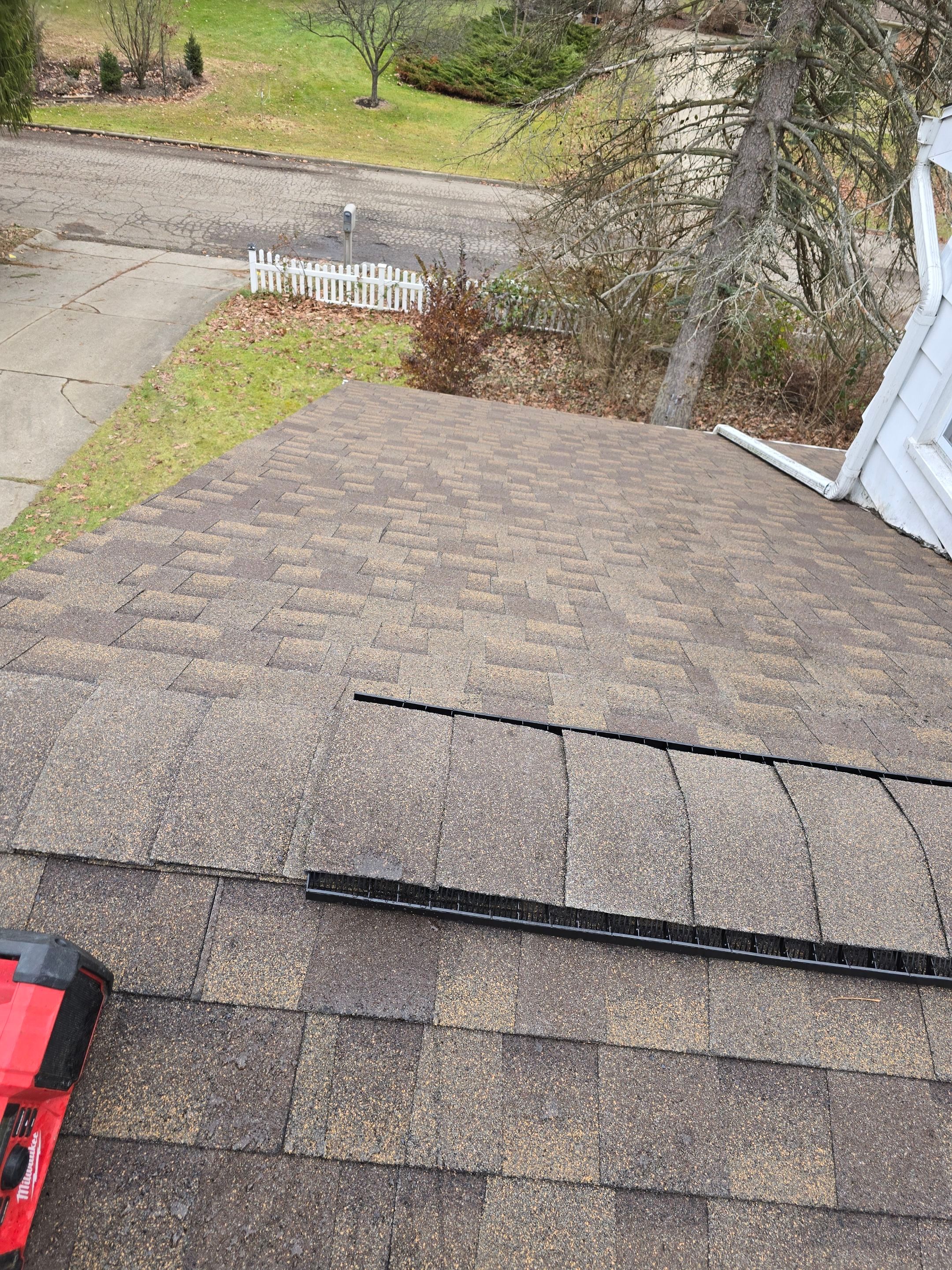 GAF HDZ- Hickory LS by Acme Exteriors