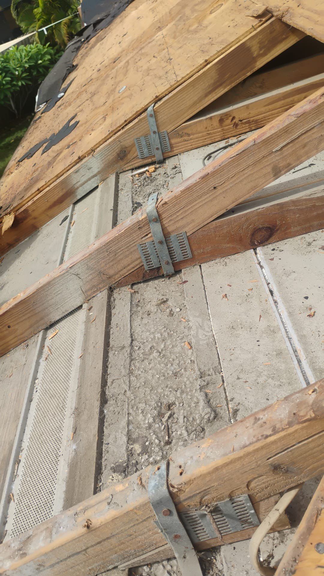 Project in Pinellas Park 33781 by Mitchell Roofing Company LLC 