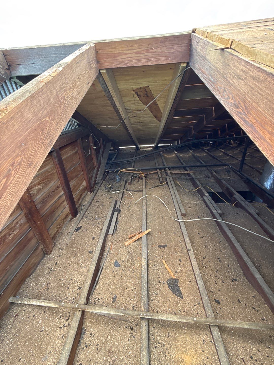 Project in St. Petersburg 33711 by Mitchell Roofing Company LLC 