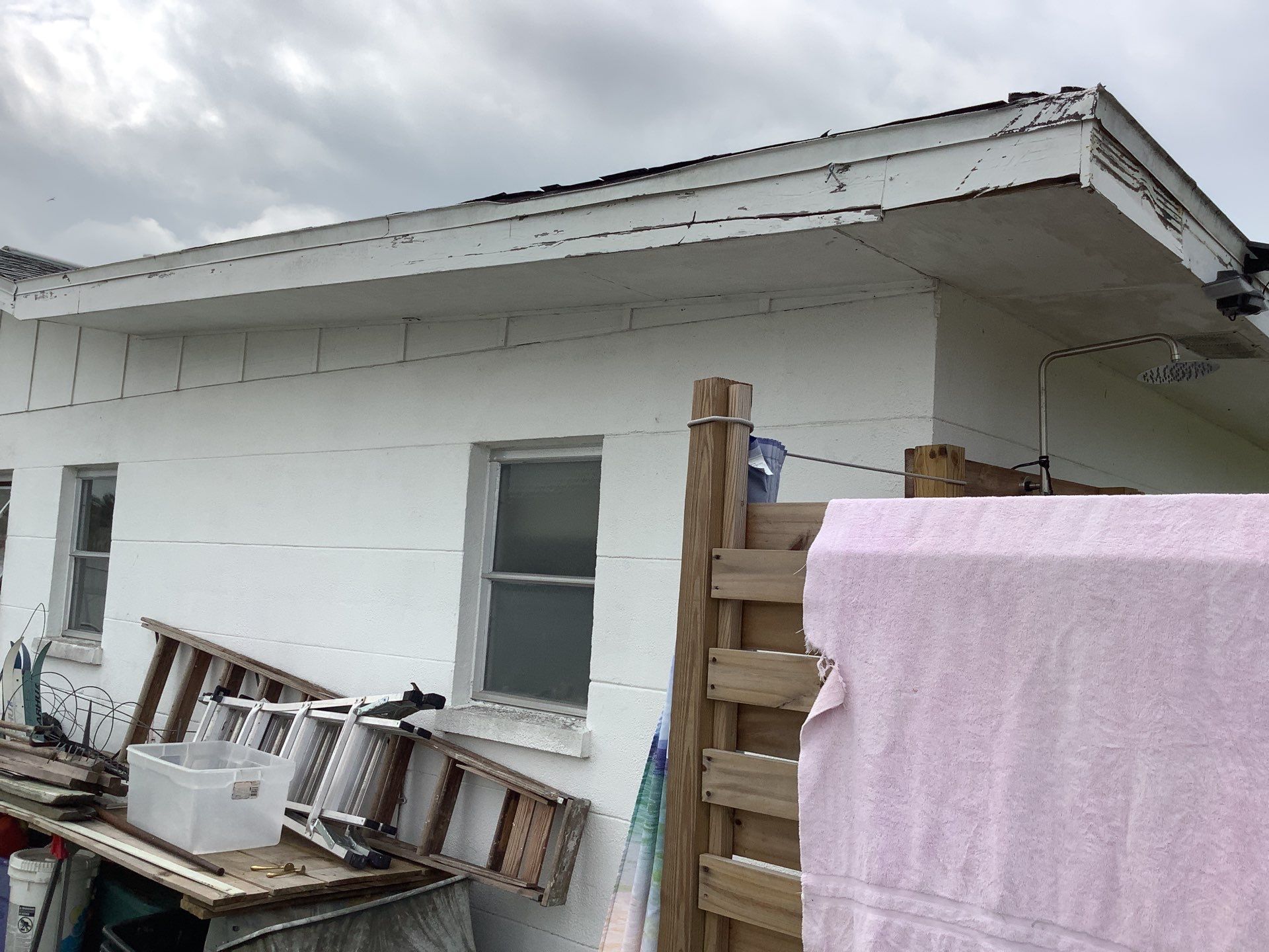 Soffit and Fascia Replacement in Englewood FL by Gutter Professors