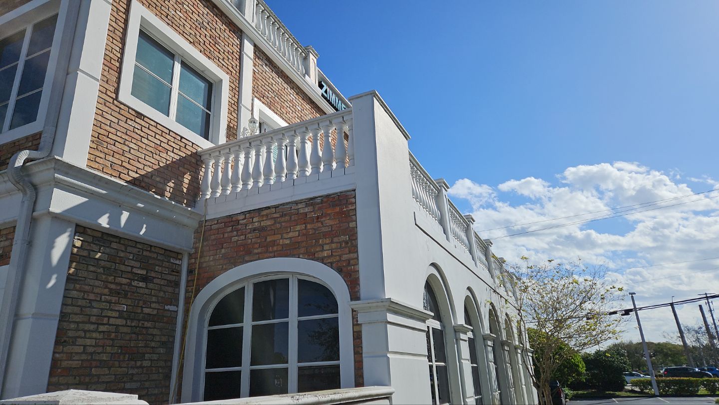 Pressure Washing Commercial Parkland by BKB Pressure Cleaning LLC