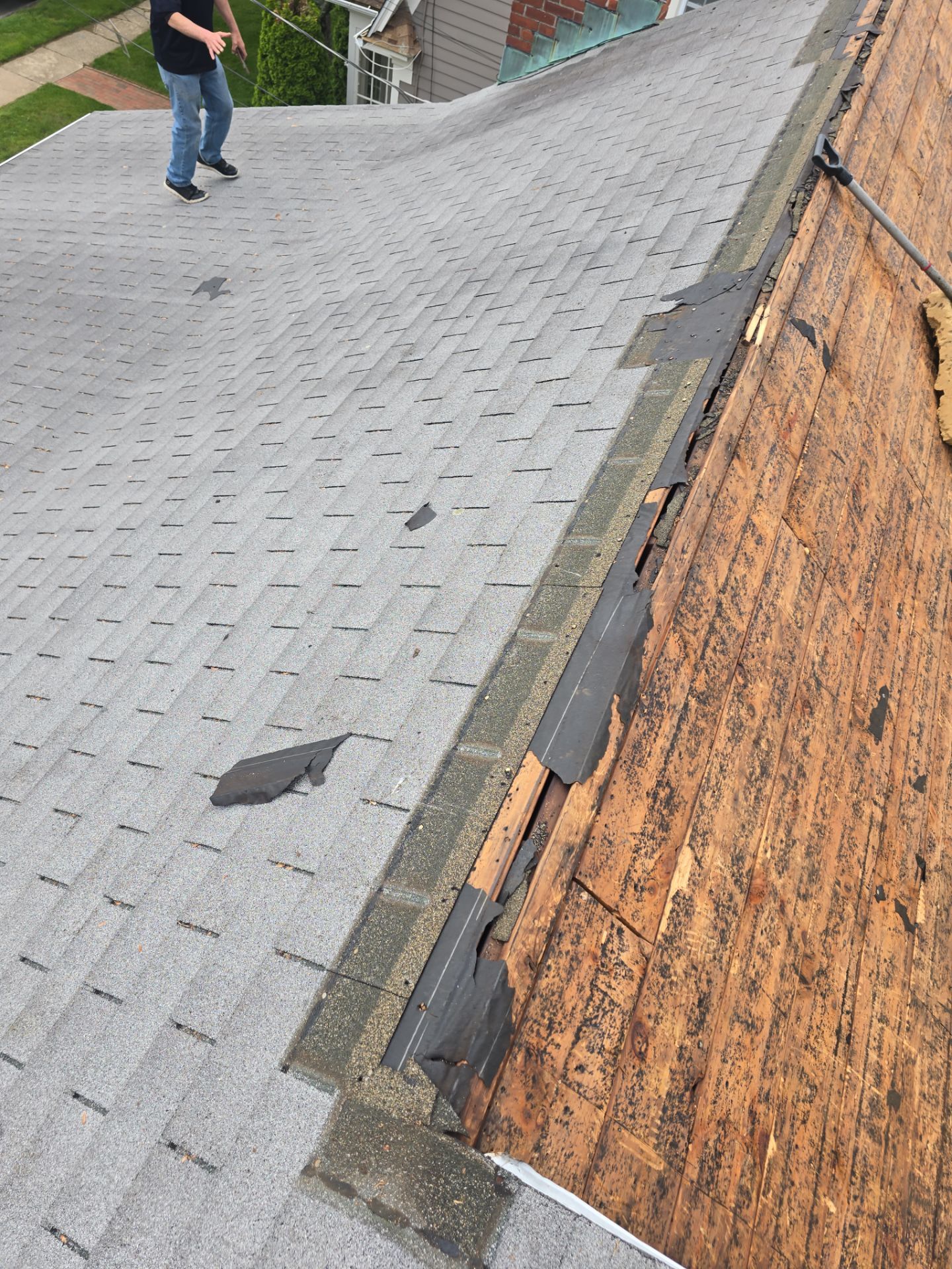 Residential Roofing Replacement Featuring Owens Corning Estate Gray Shingles in Milford by A Plus Exterior