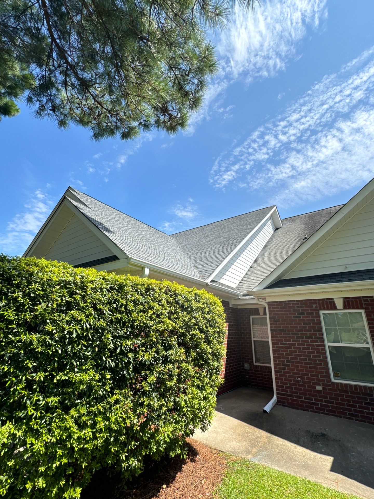 GAF HDZ - Oyster Grey by Linta Roofing