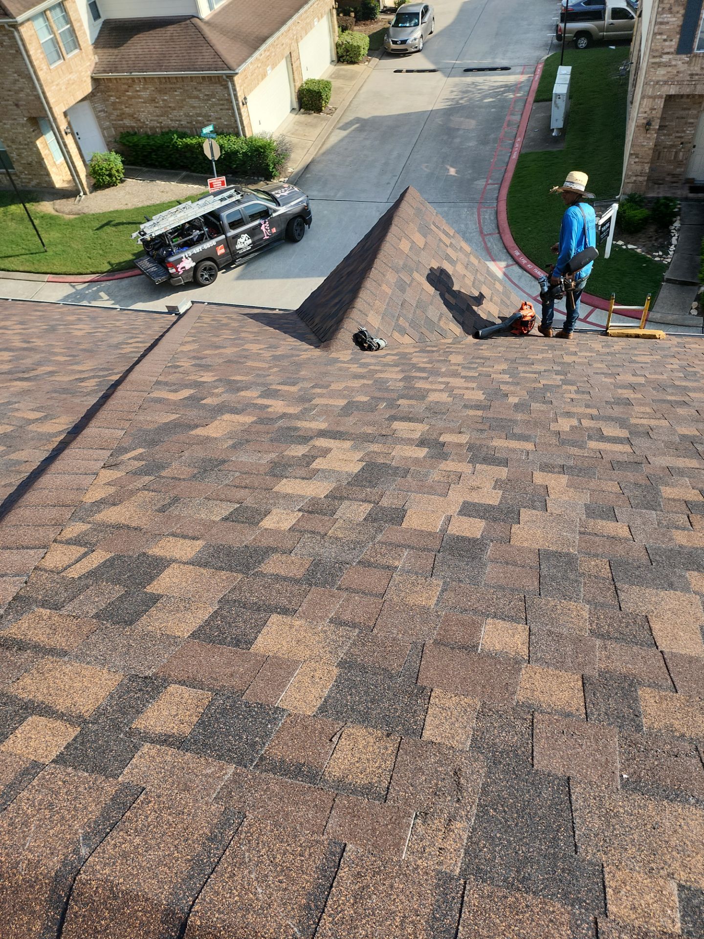Residential Roofing Installation using Owen's Corning Duration (Lifetime) Shingles by Roof Repair Company