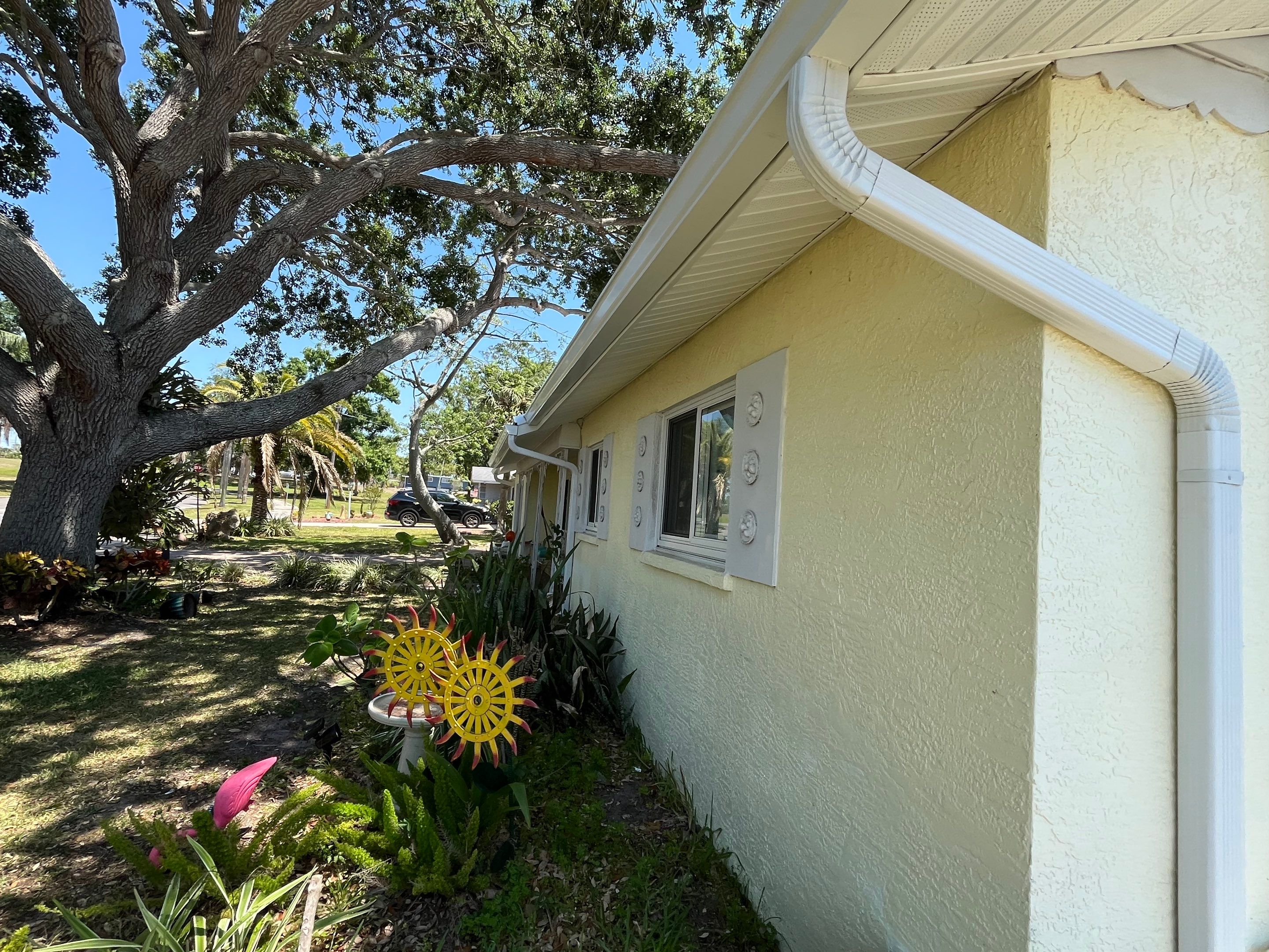 Soffit and Fascia Installation in Sarasota FL by Gutter Professors