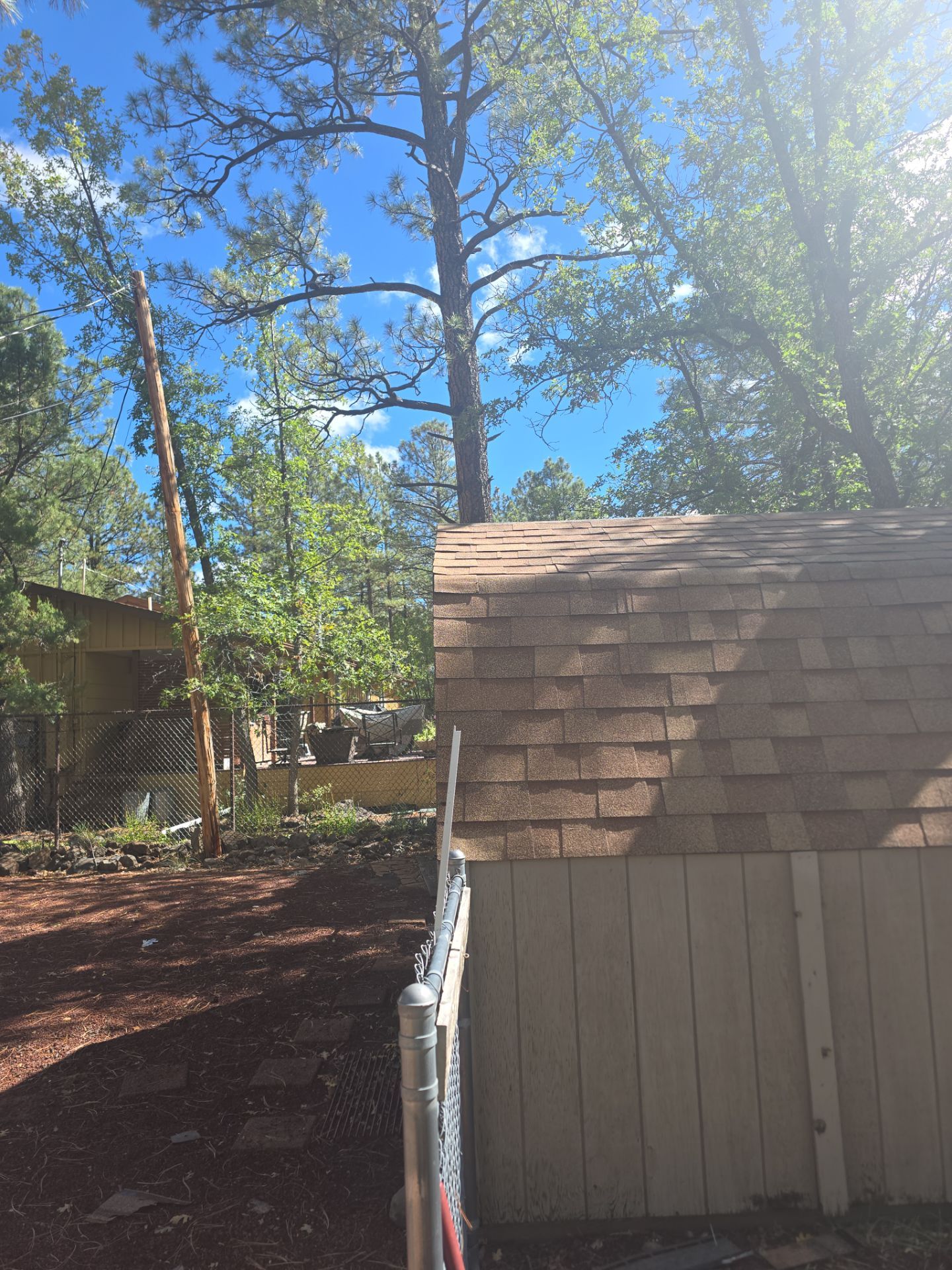 Sienna Blend in Lakeside by Slade Roofing