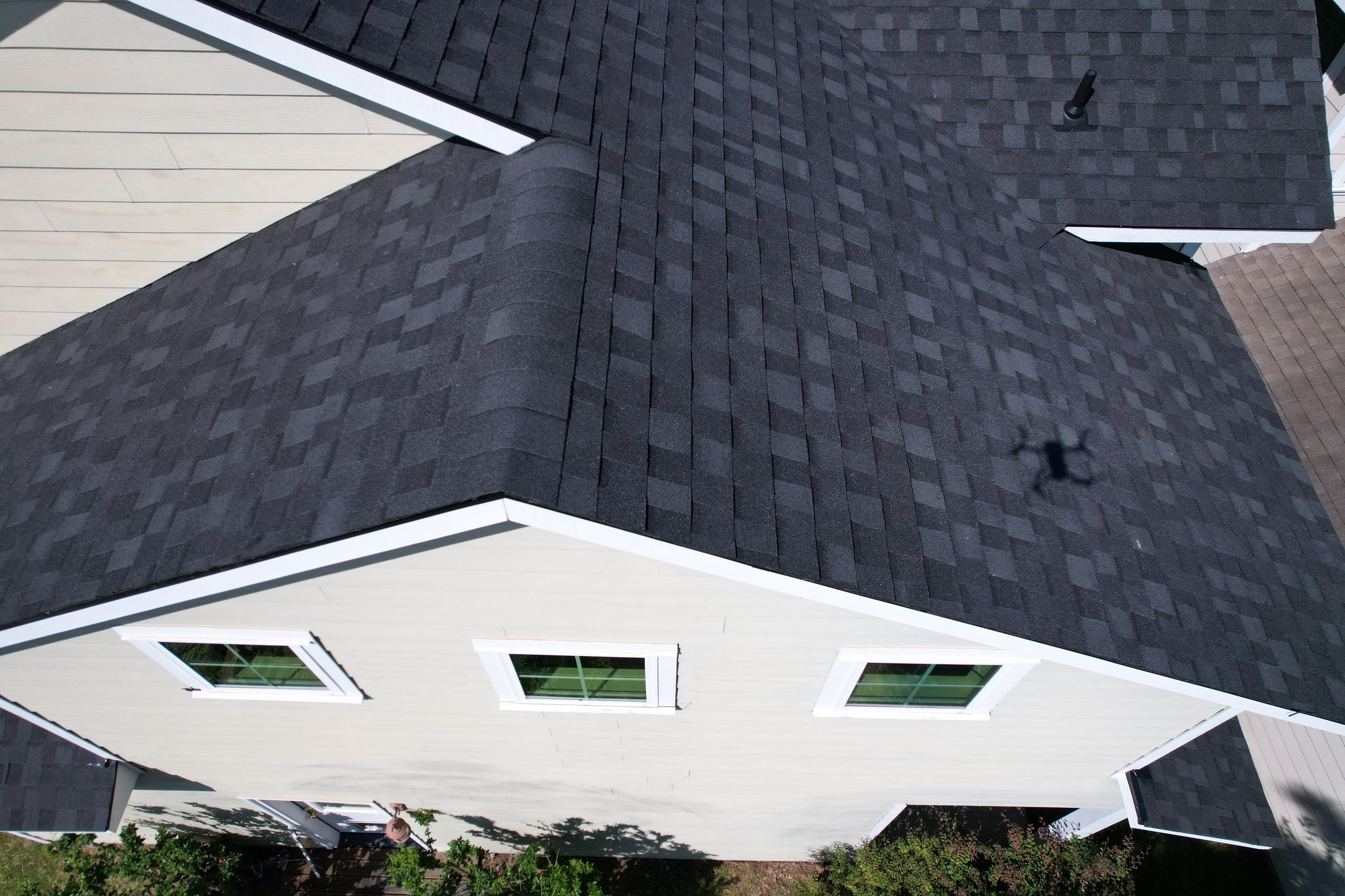 TAMKO Titan Rustic Black by STX Roofing